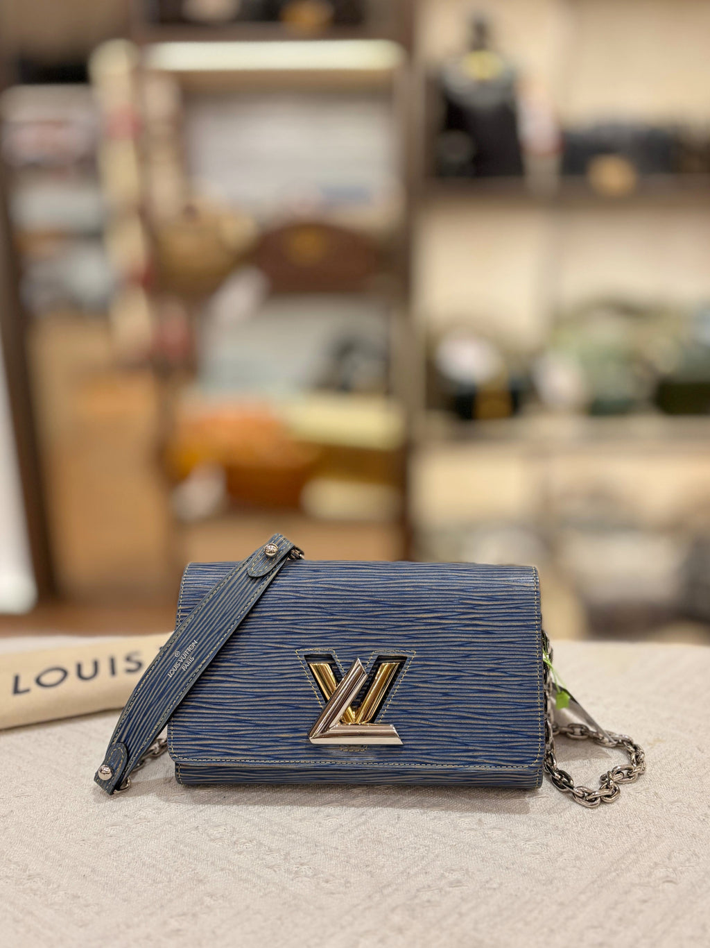 Louis Vuitton Twist Woc Epi Blue