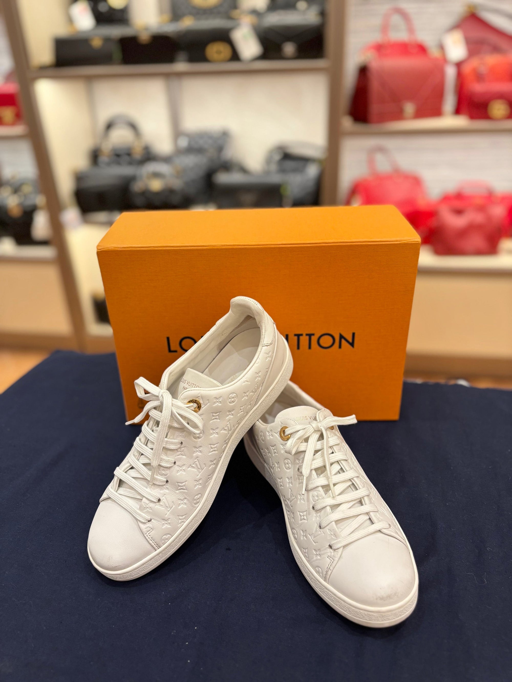 Louis Vuitton Sneakers Monogram White