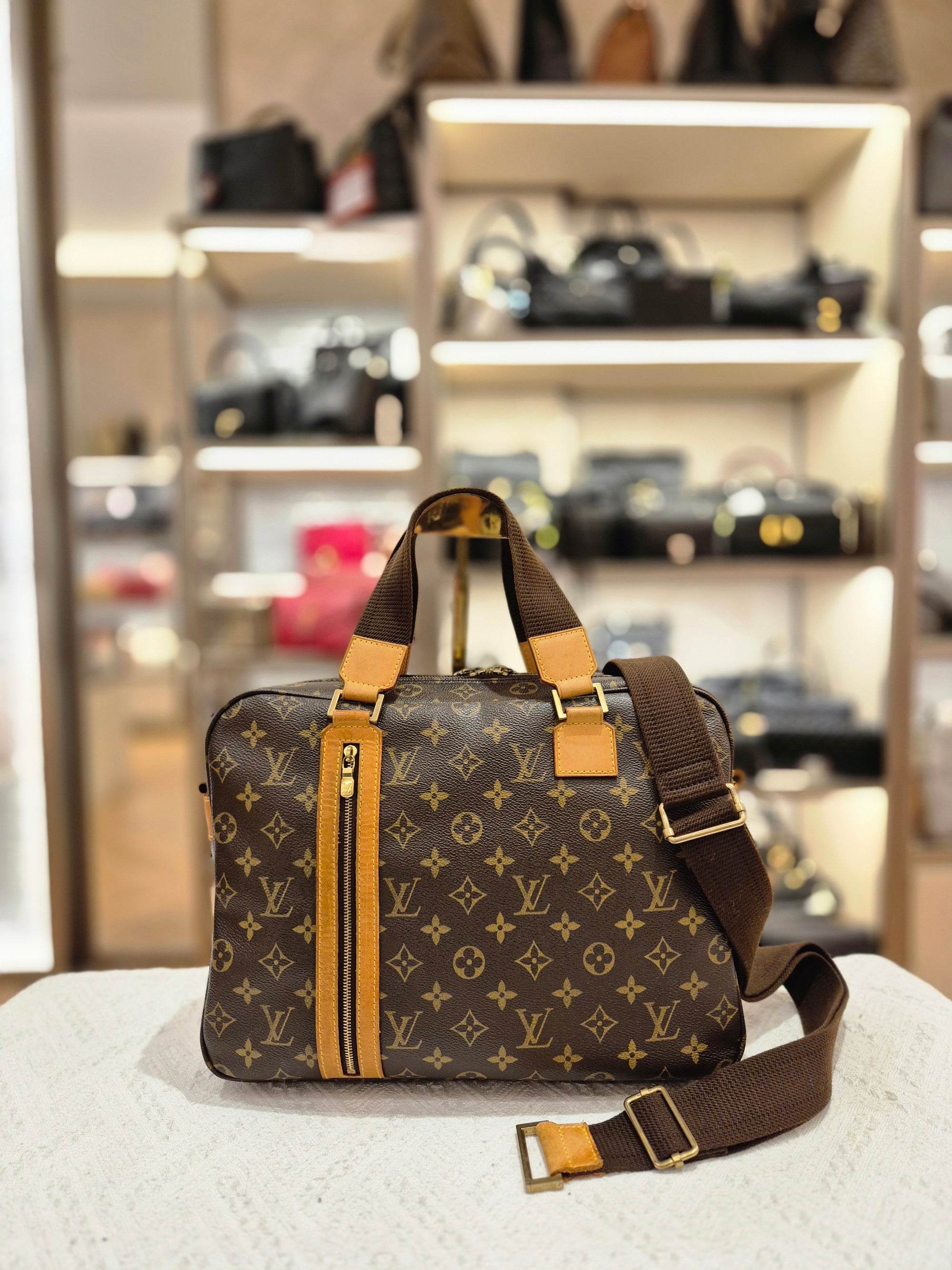 Louis Vuitton Bosphore Monogram