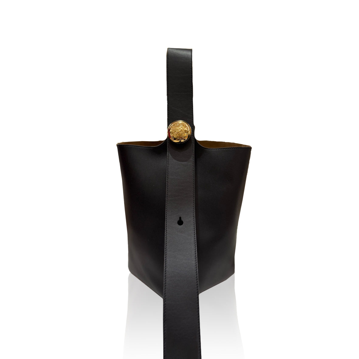Loewe Pebble Bucket Medium