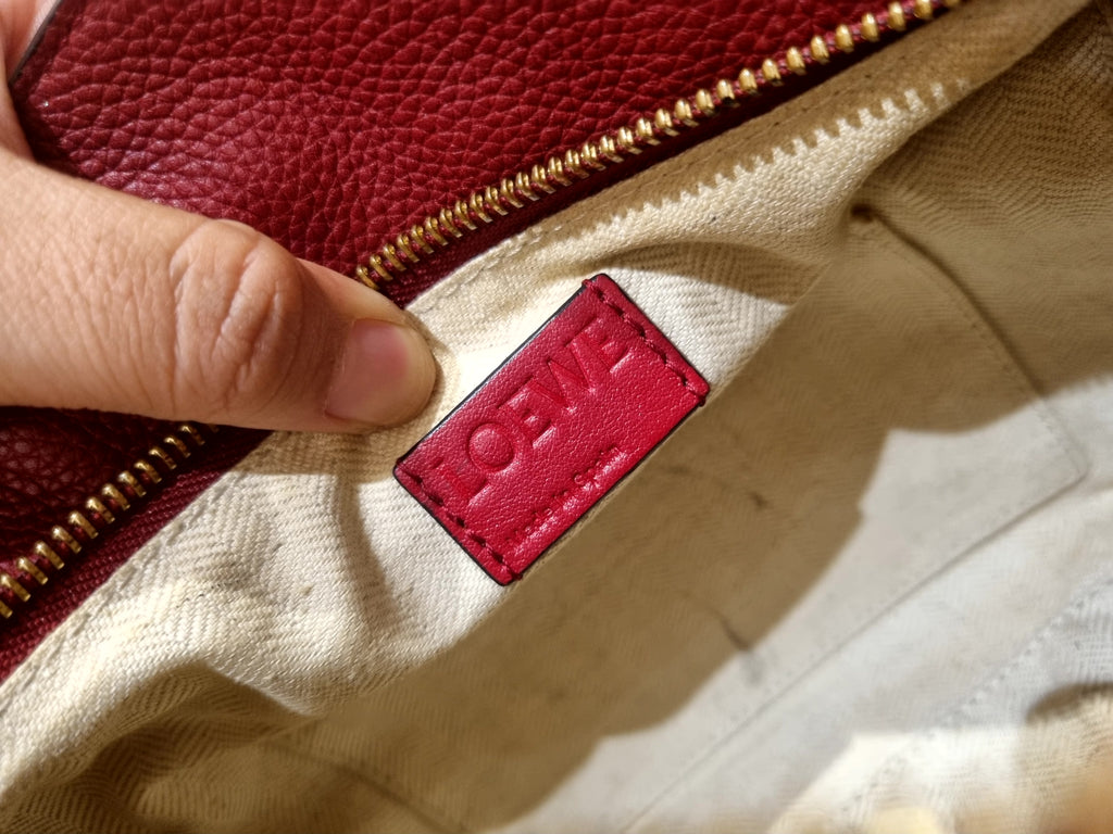 Loewe Puzzle Small Grain Red