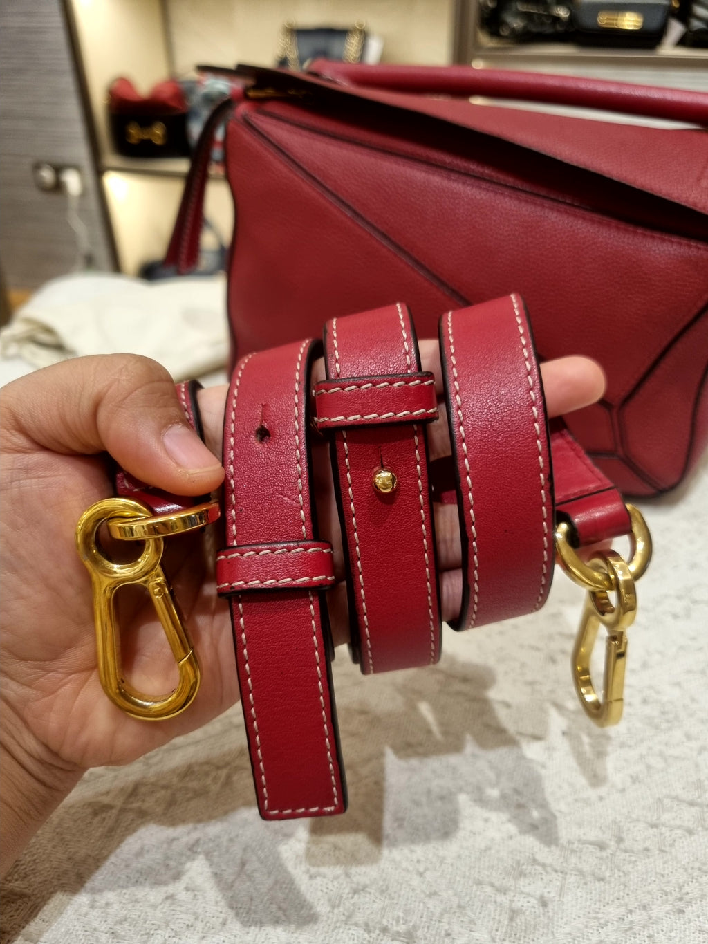 Loewe Puzzle Small Grain Red