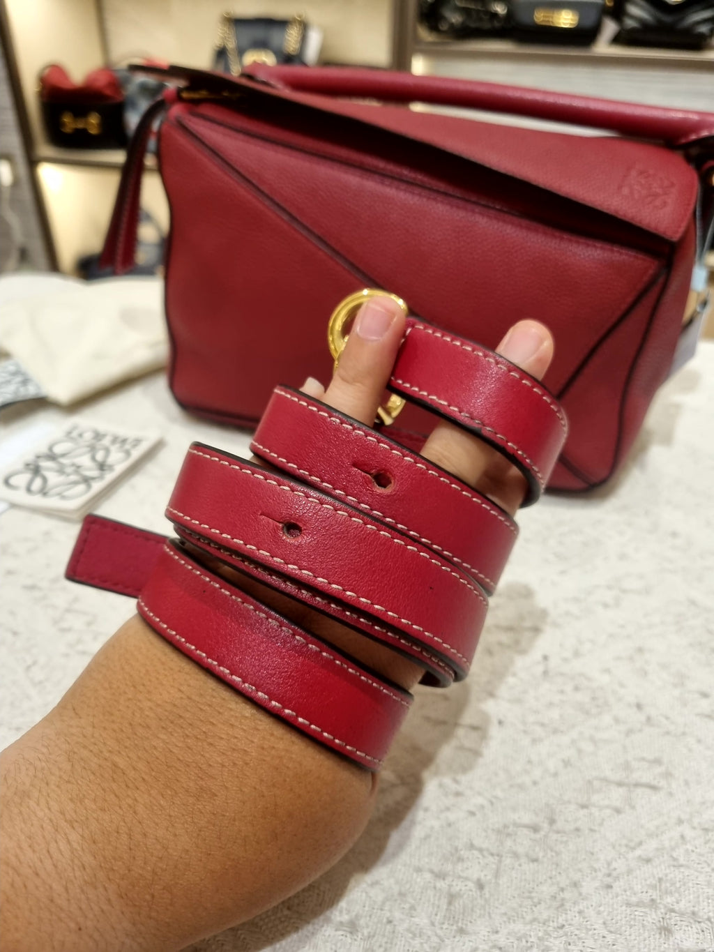 Loewe Puzzle Small Grain Red