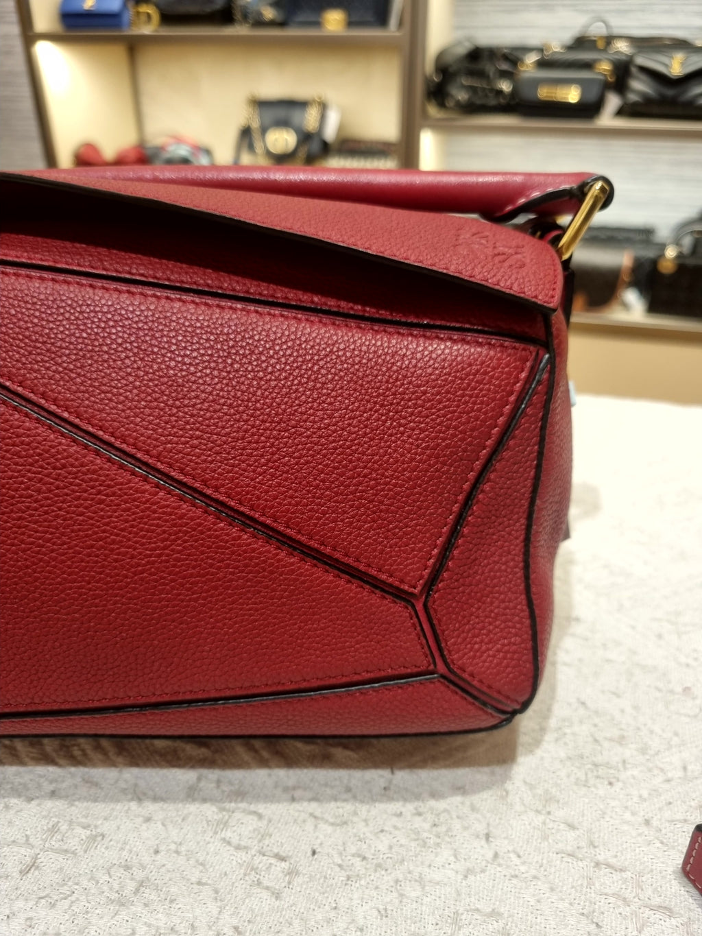 Loewe Puzzle Small Grain Red