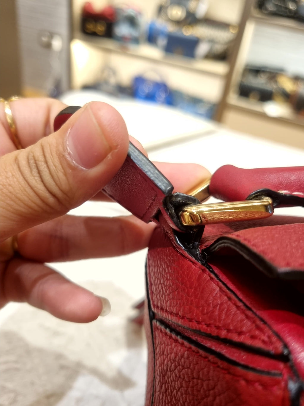 Loewe Puzzle Small Grain Red