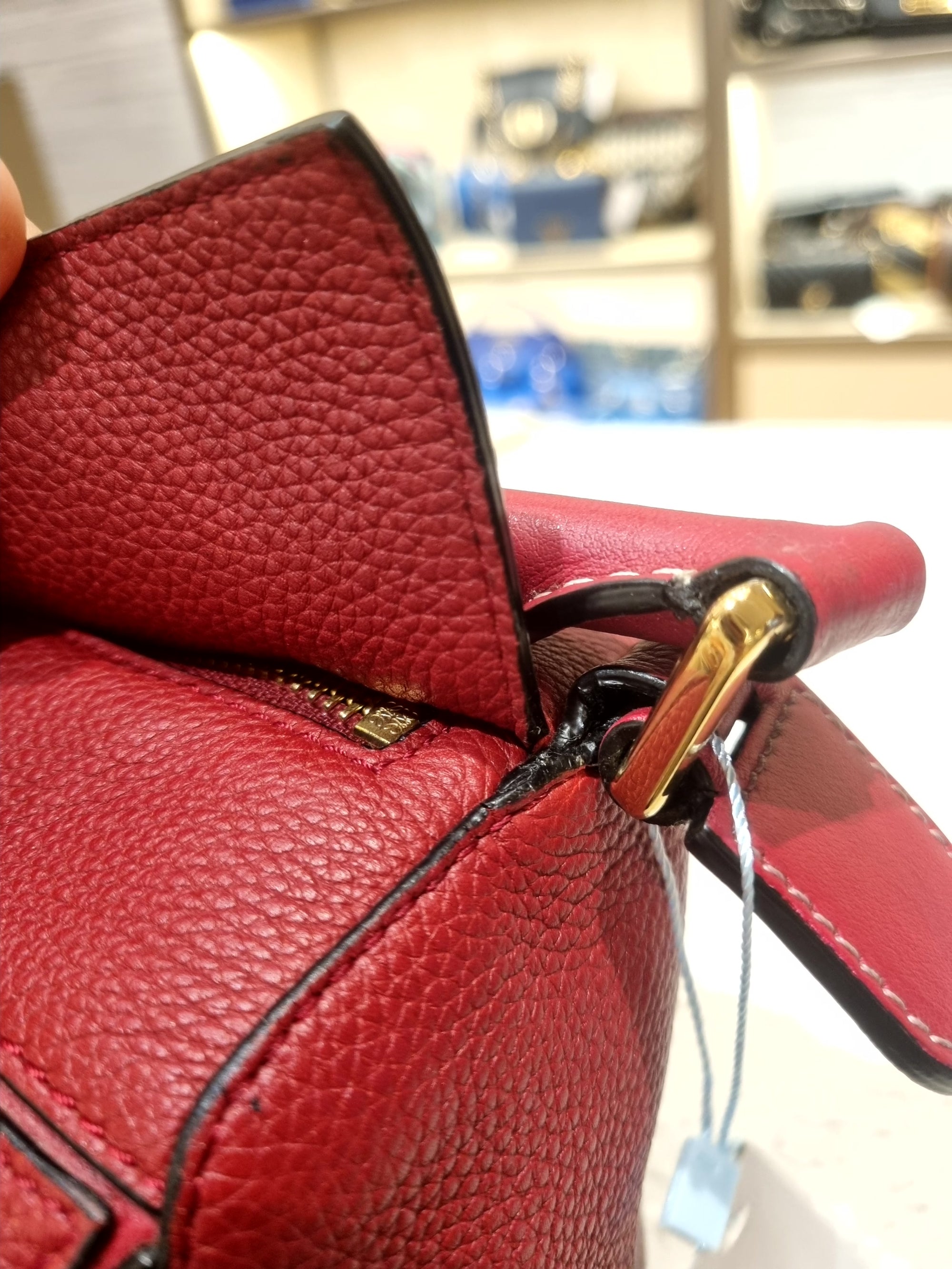 Loewe Puzzle Small Grain Red