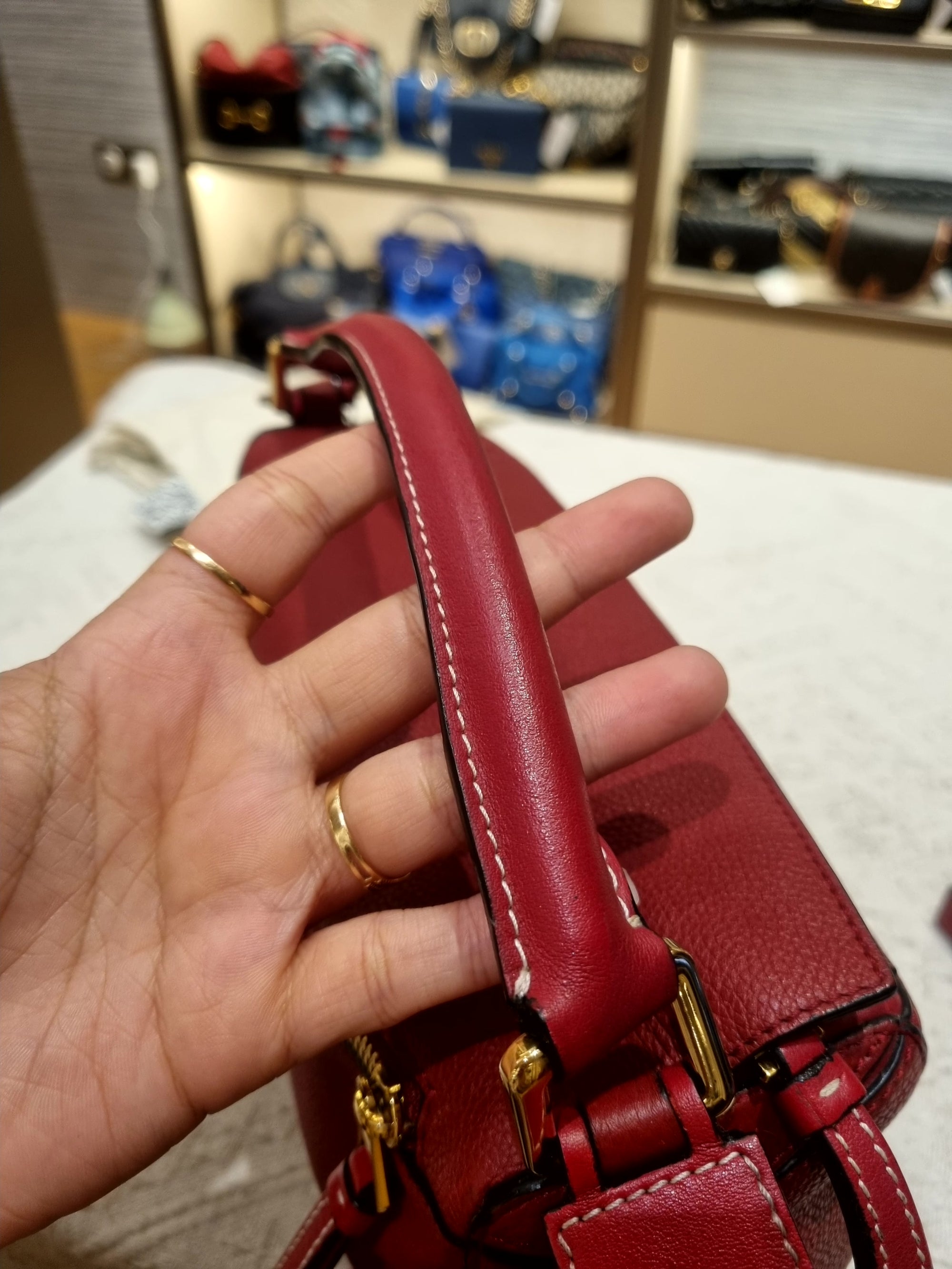 Loewe Puzzle Small Grain Red