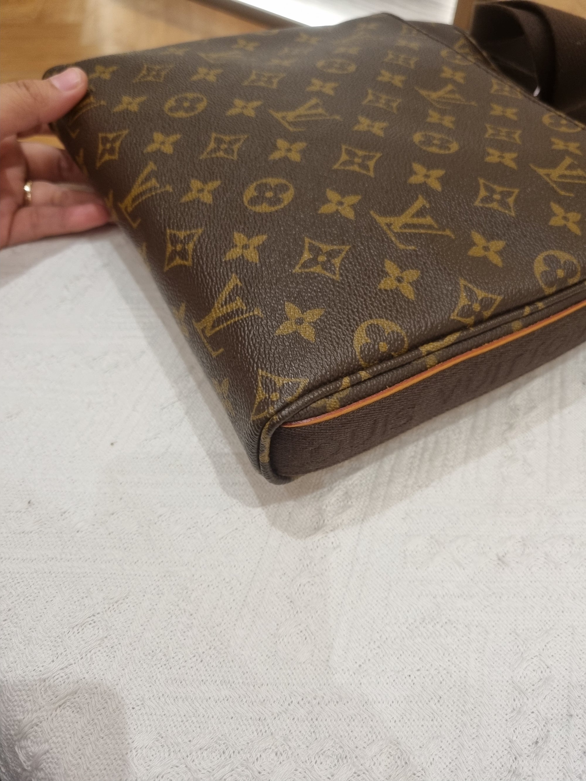 Louis Vuitton Trousse Monogram