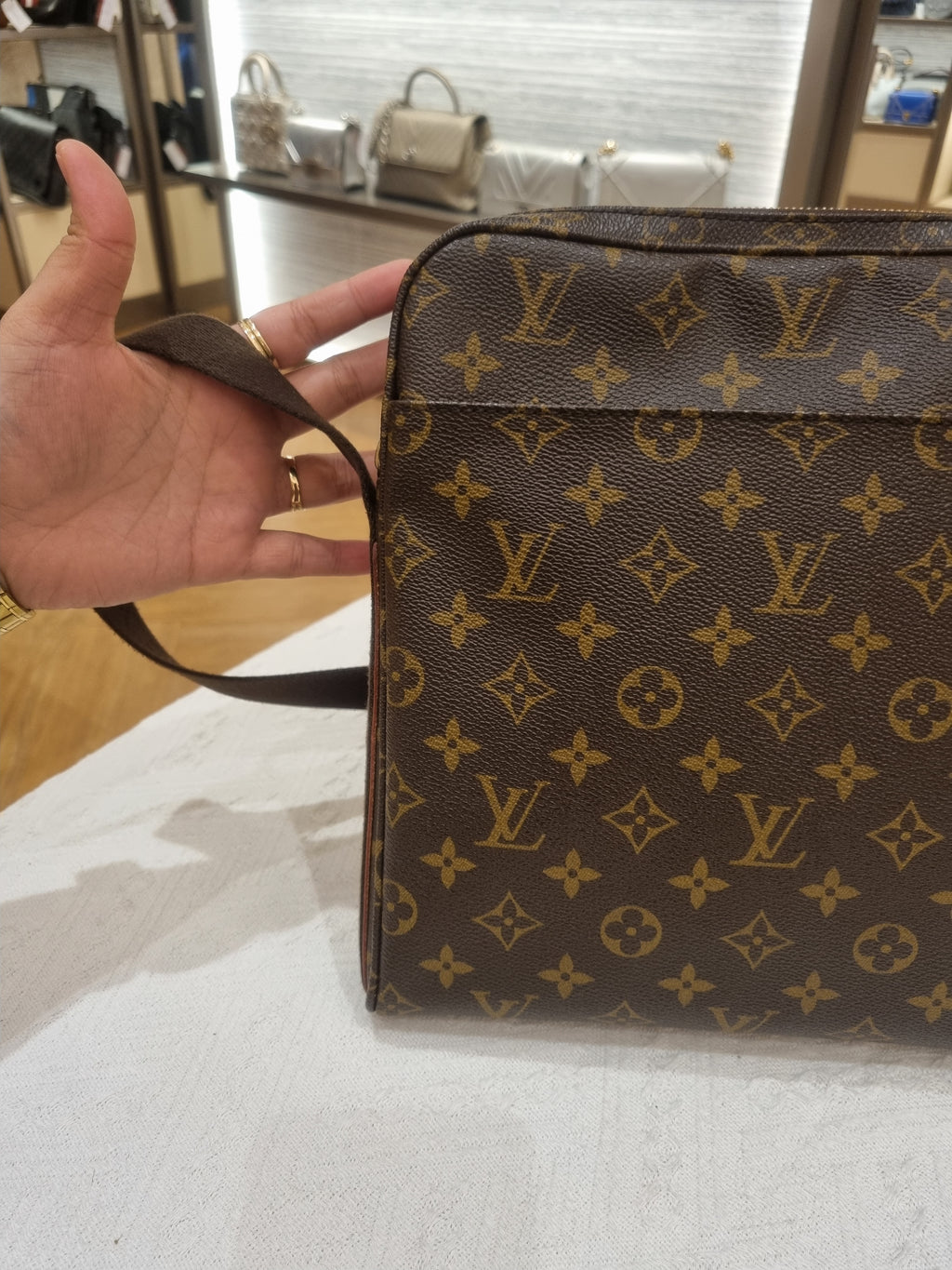 Louis Vuitton Trousse Monogram