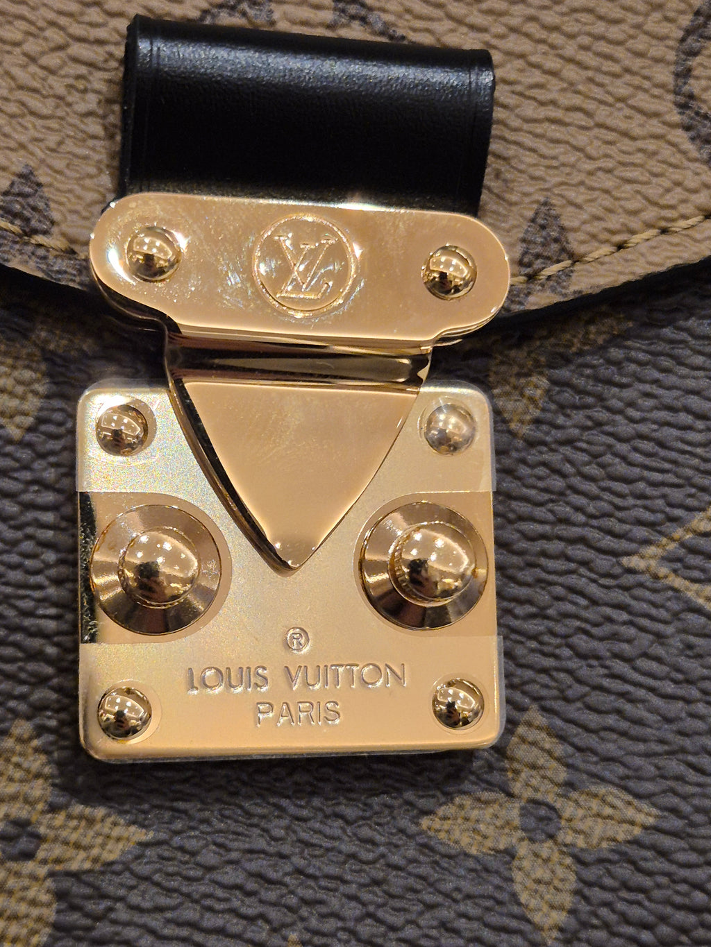 Louis Vuitton Monogram Revers