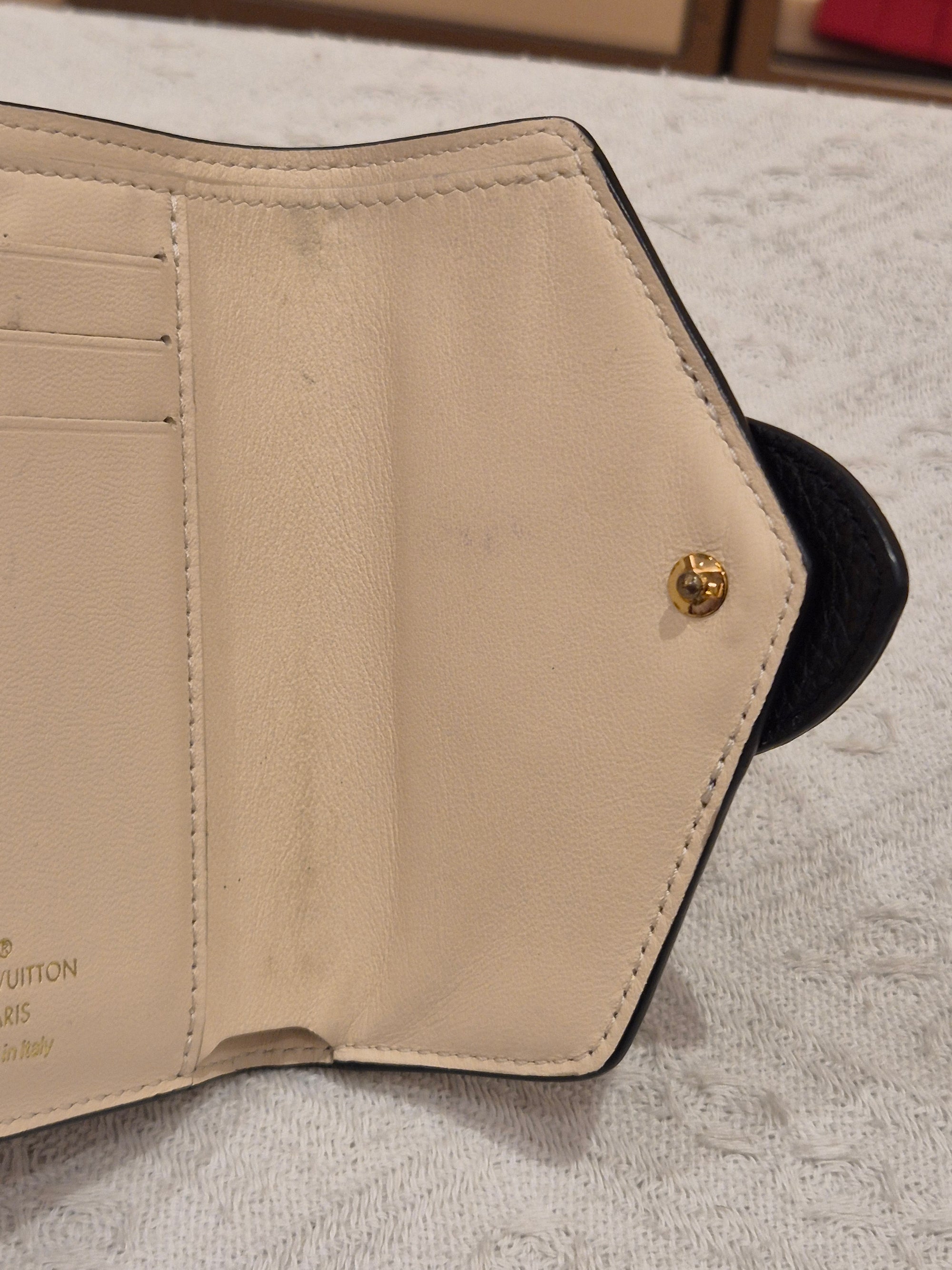 Louis Vuitton Pont Neuf Wallet
