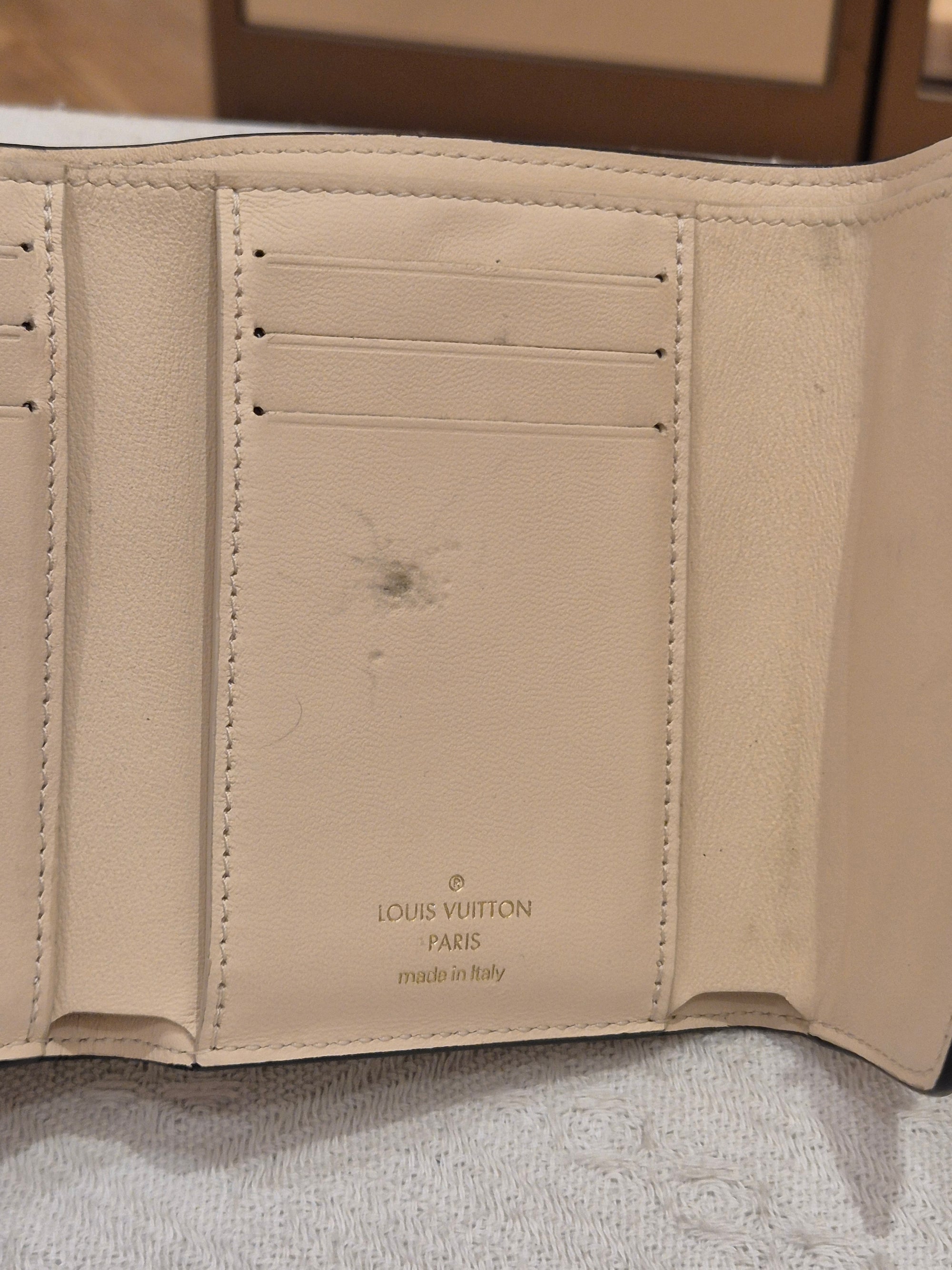 Louis Vuitton Pont Neuf Wallet