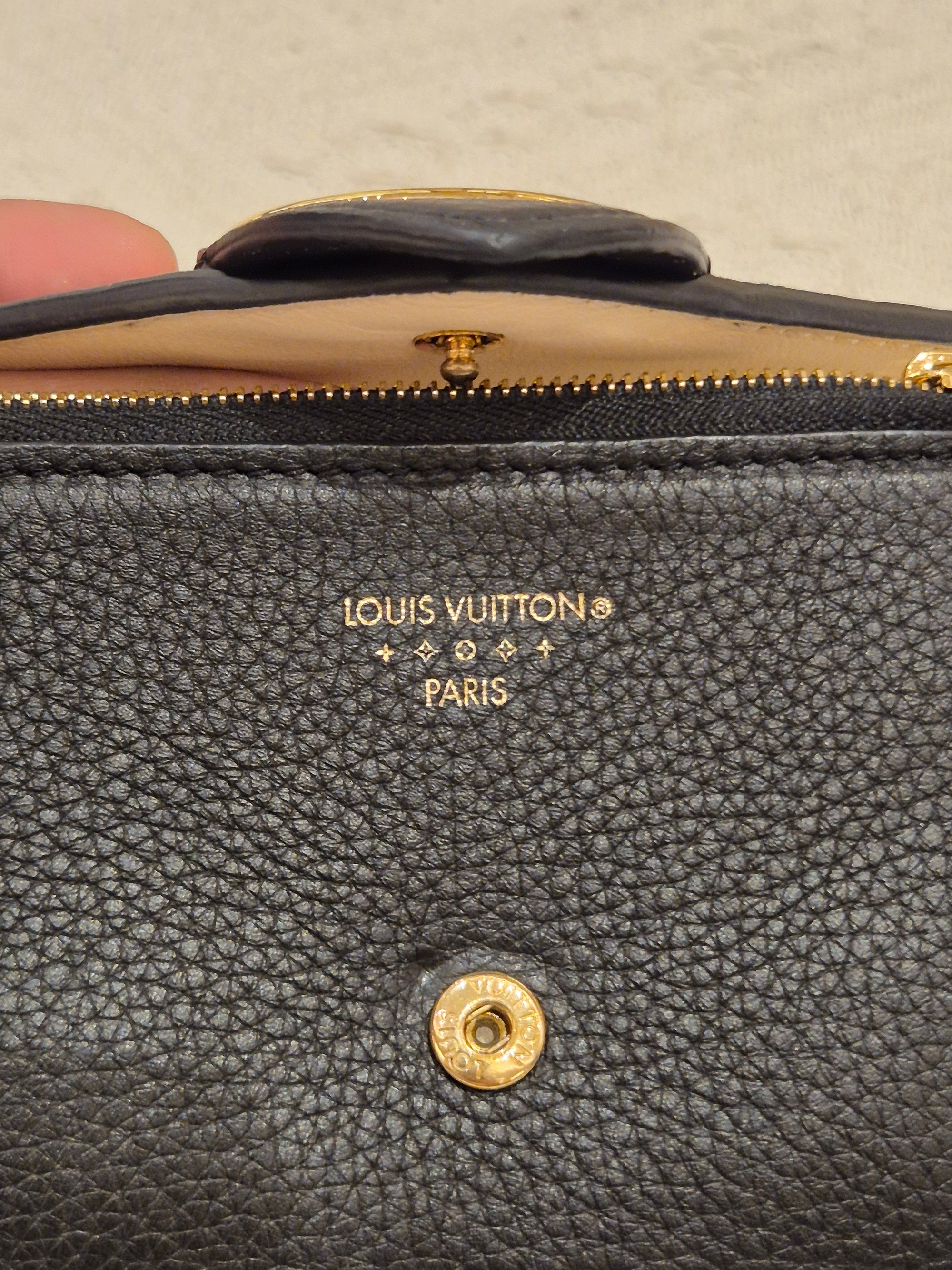 Louis Vuitton Pont Neuf Wallet