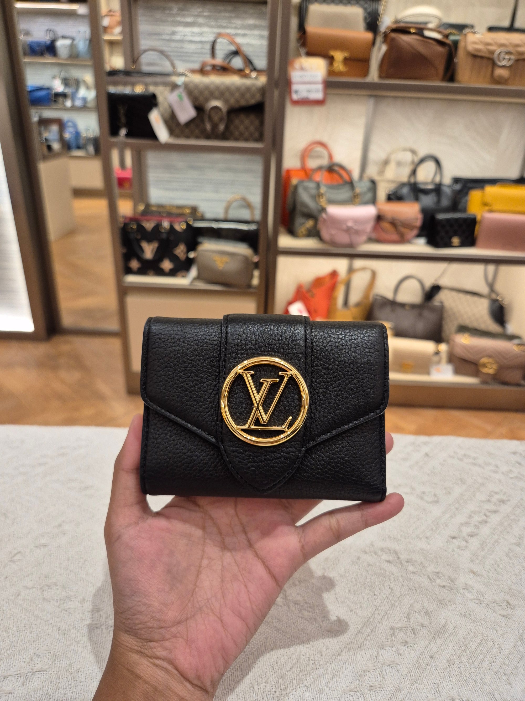 Louis Vuitton Pont Neuf Wallet