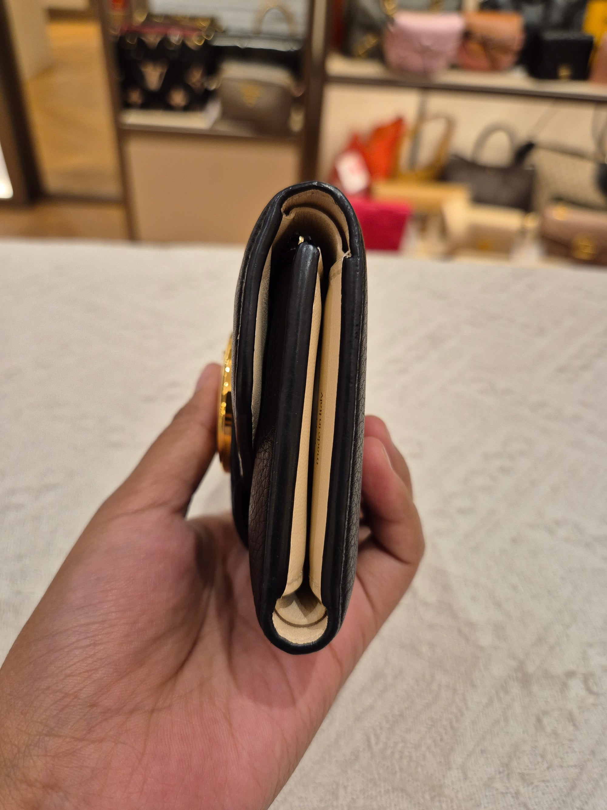 Louis Vuitton Pont Neuf Wallet