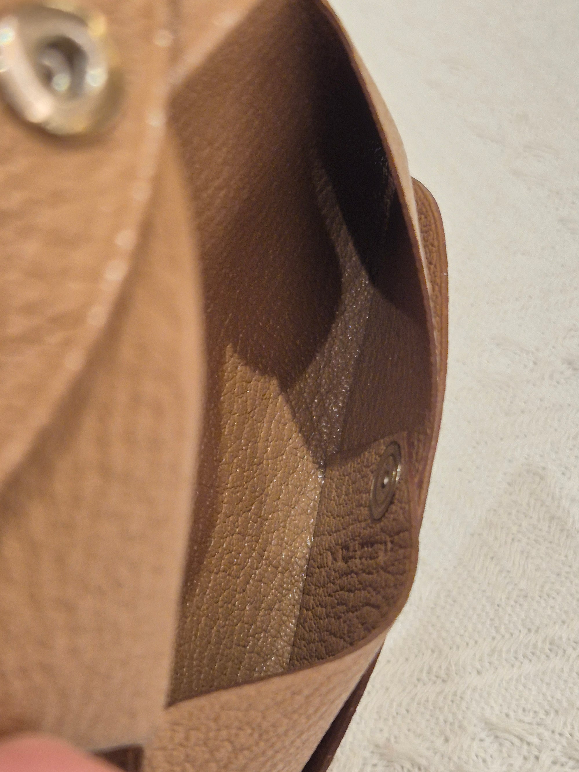 Hermes Calvi Brown
