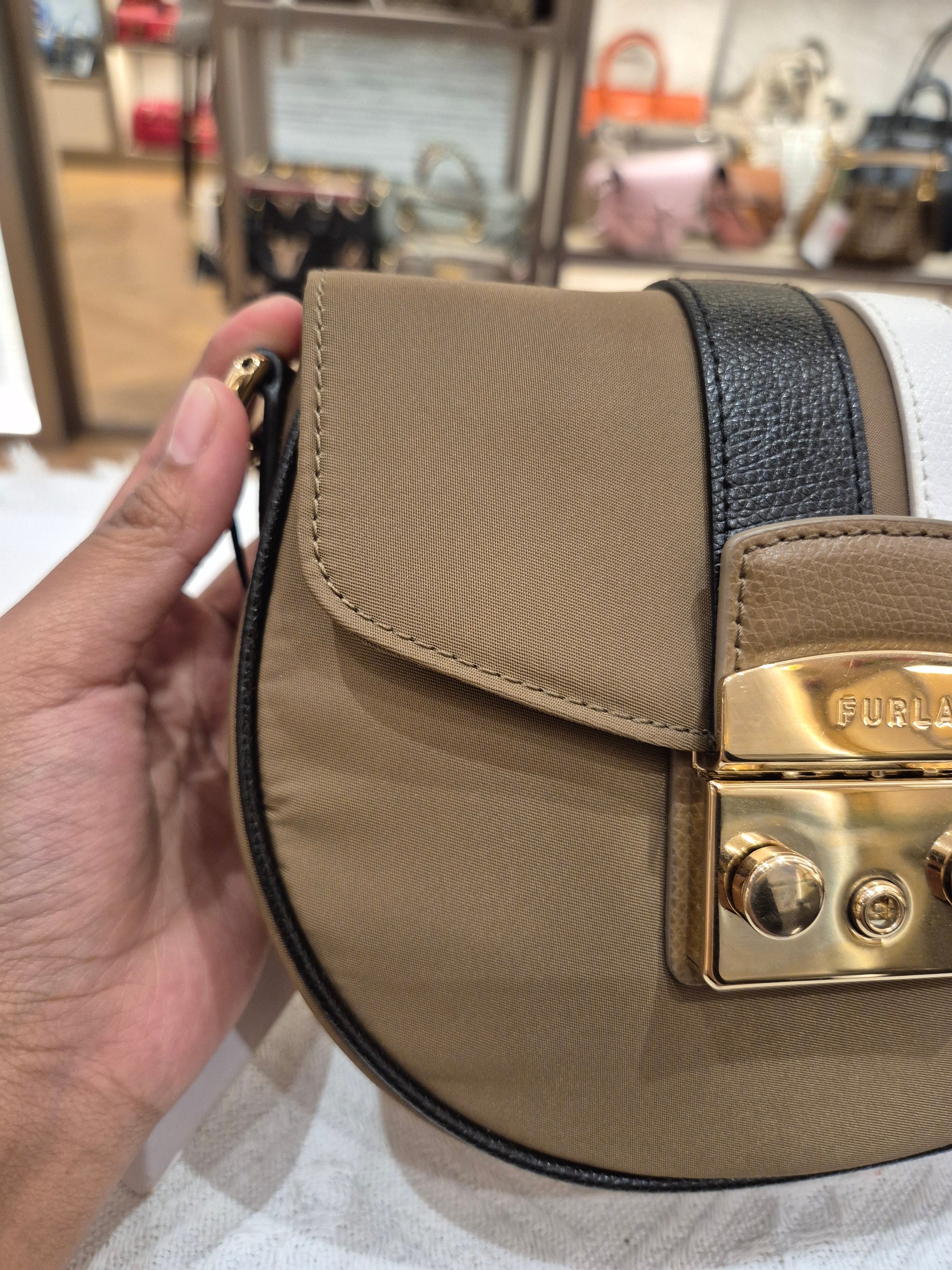 Furla Metrop Crossbody