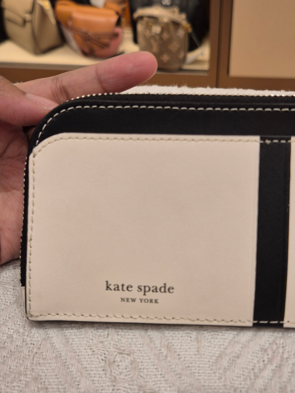 Kate Spade Zipper Card Wallet
