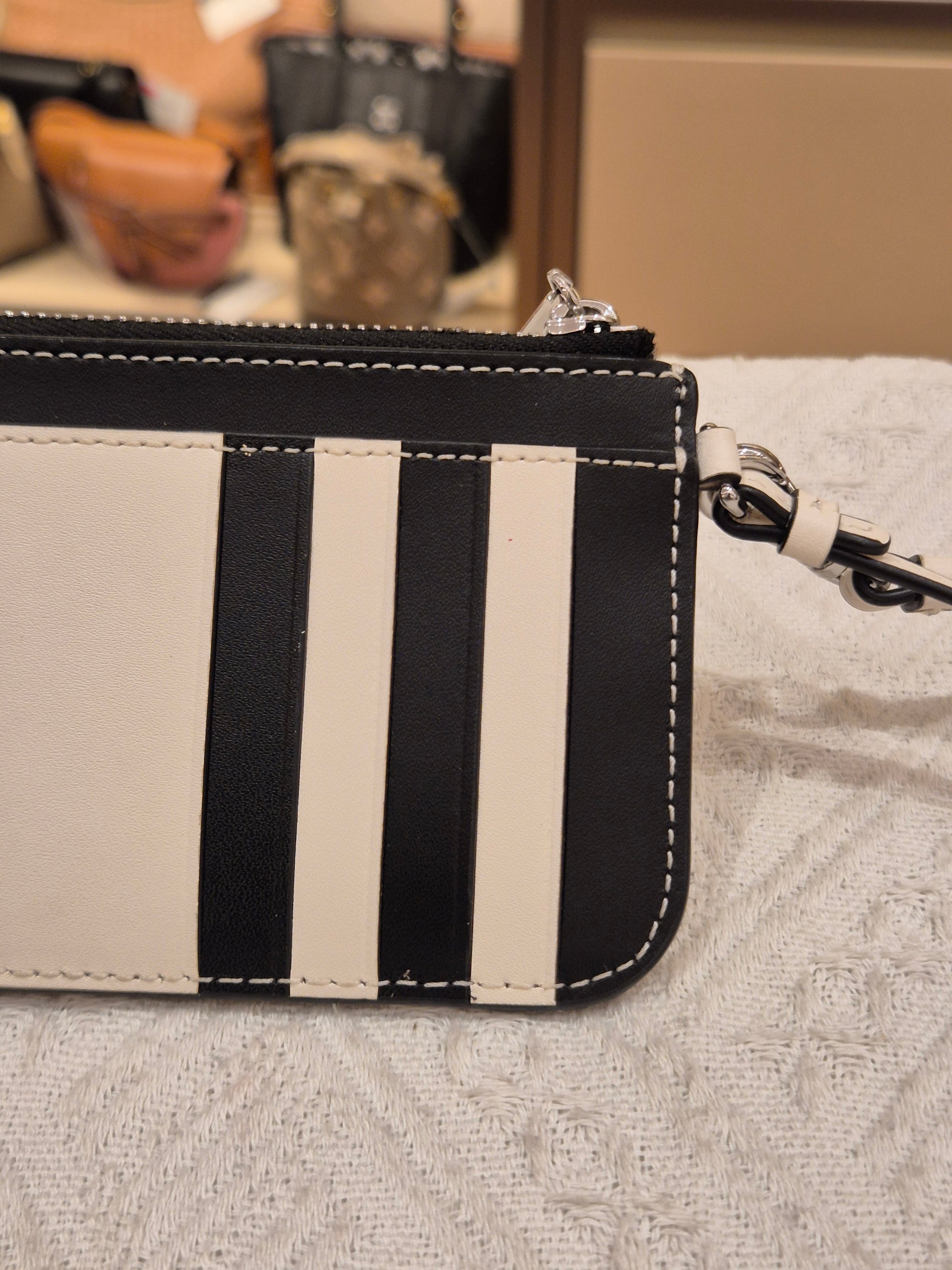 Kate Spade Zipper Card Wallet