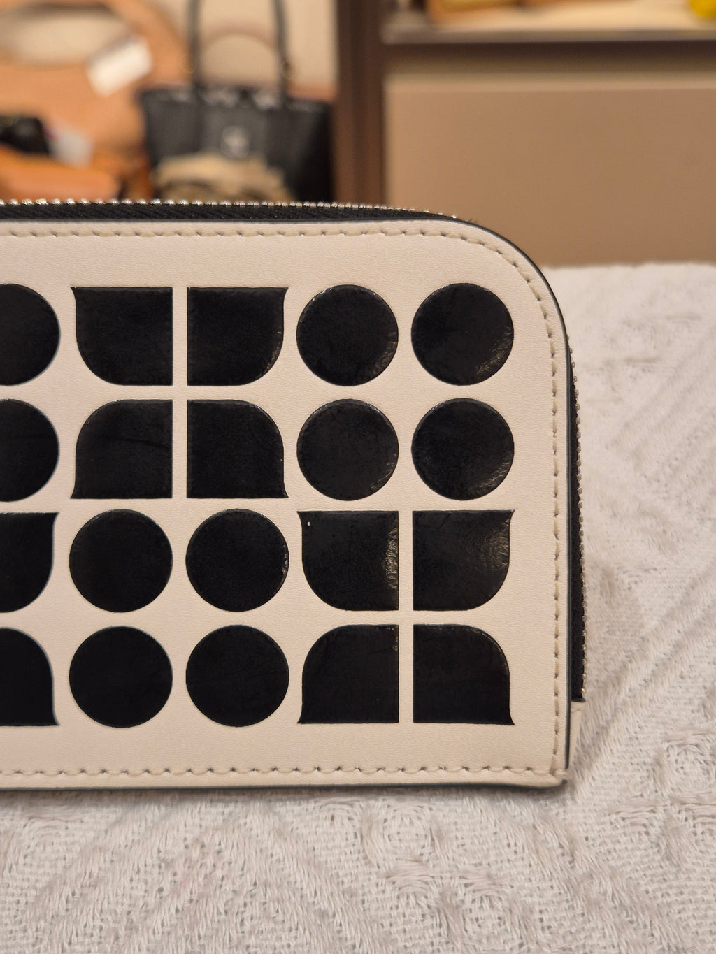 Kate Spade Zipper Card Wallet