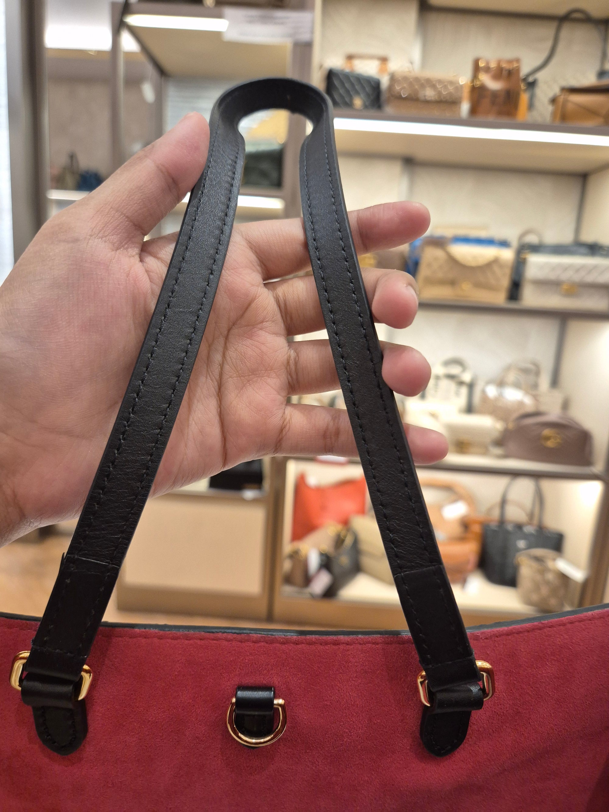 Louis Vuitton On The Go MM