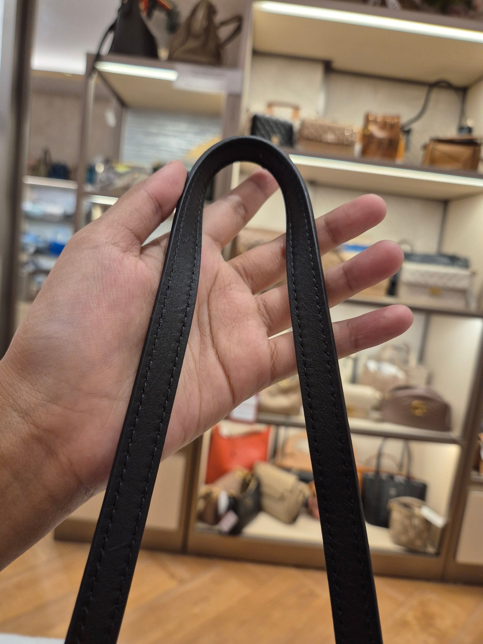 Louis Vuitton On The Go MM