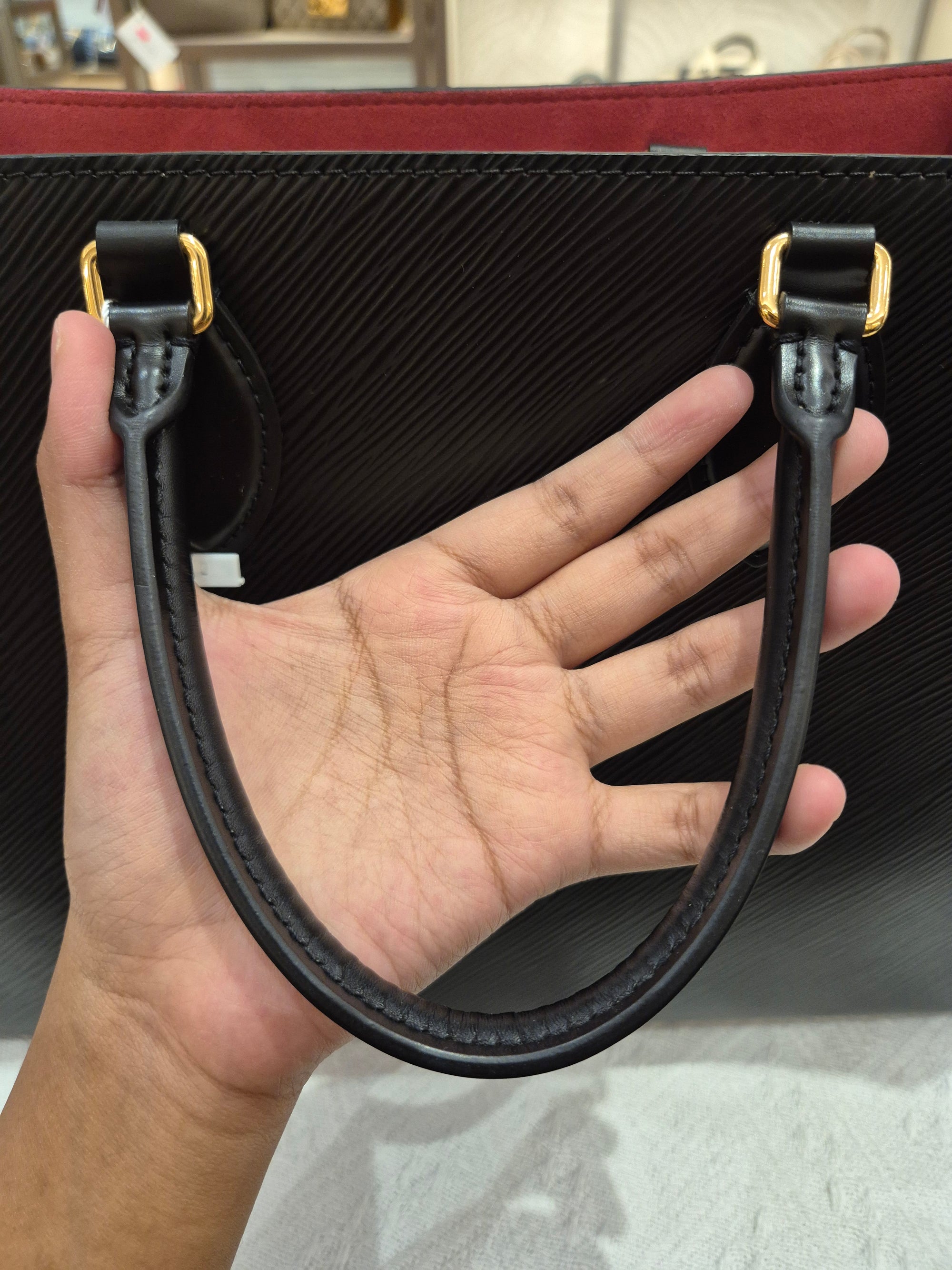 Louis Vuitton On The Go MM