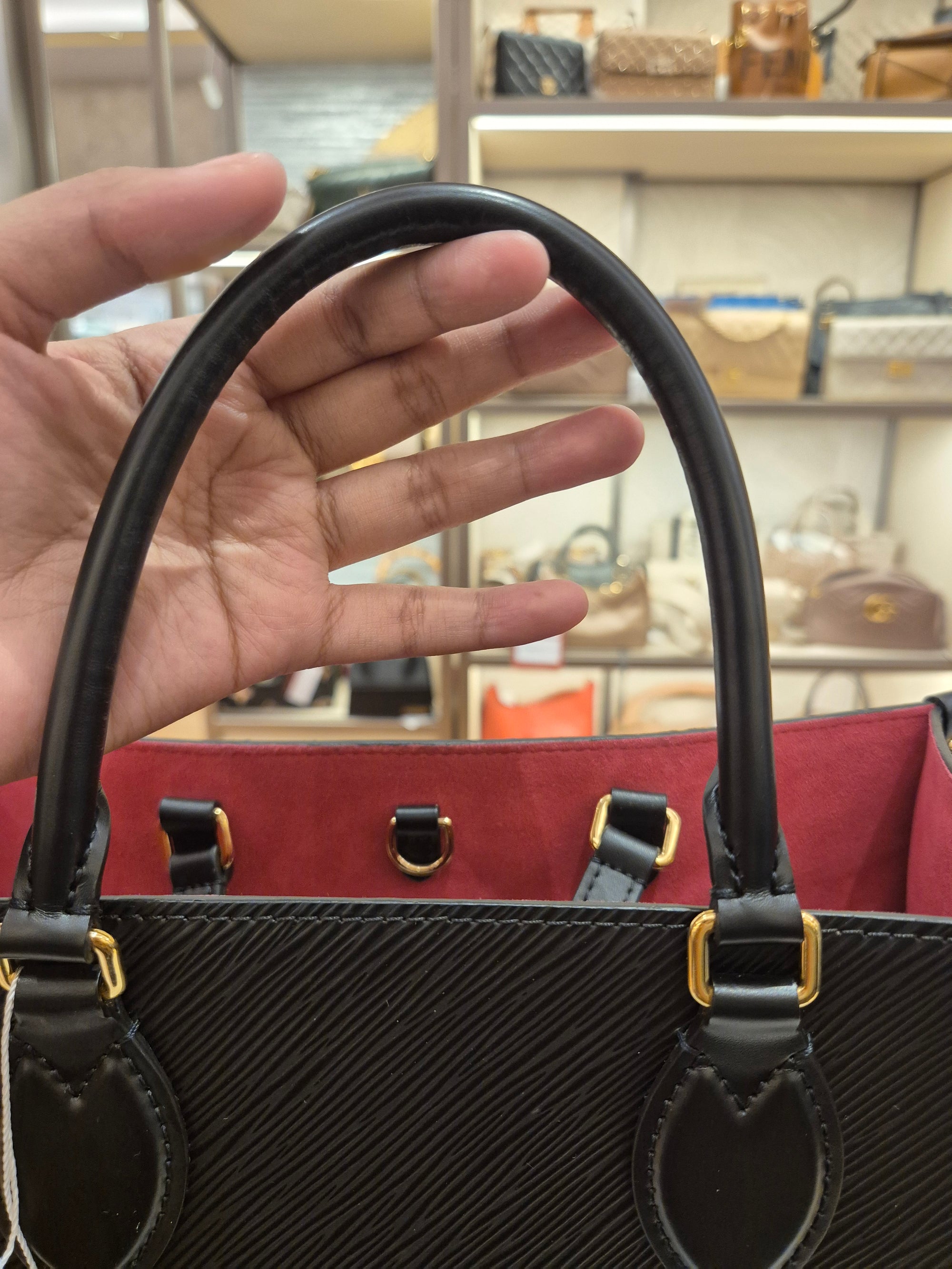 Louis Vuitton On The Go MM