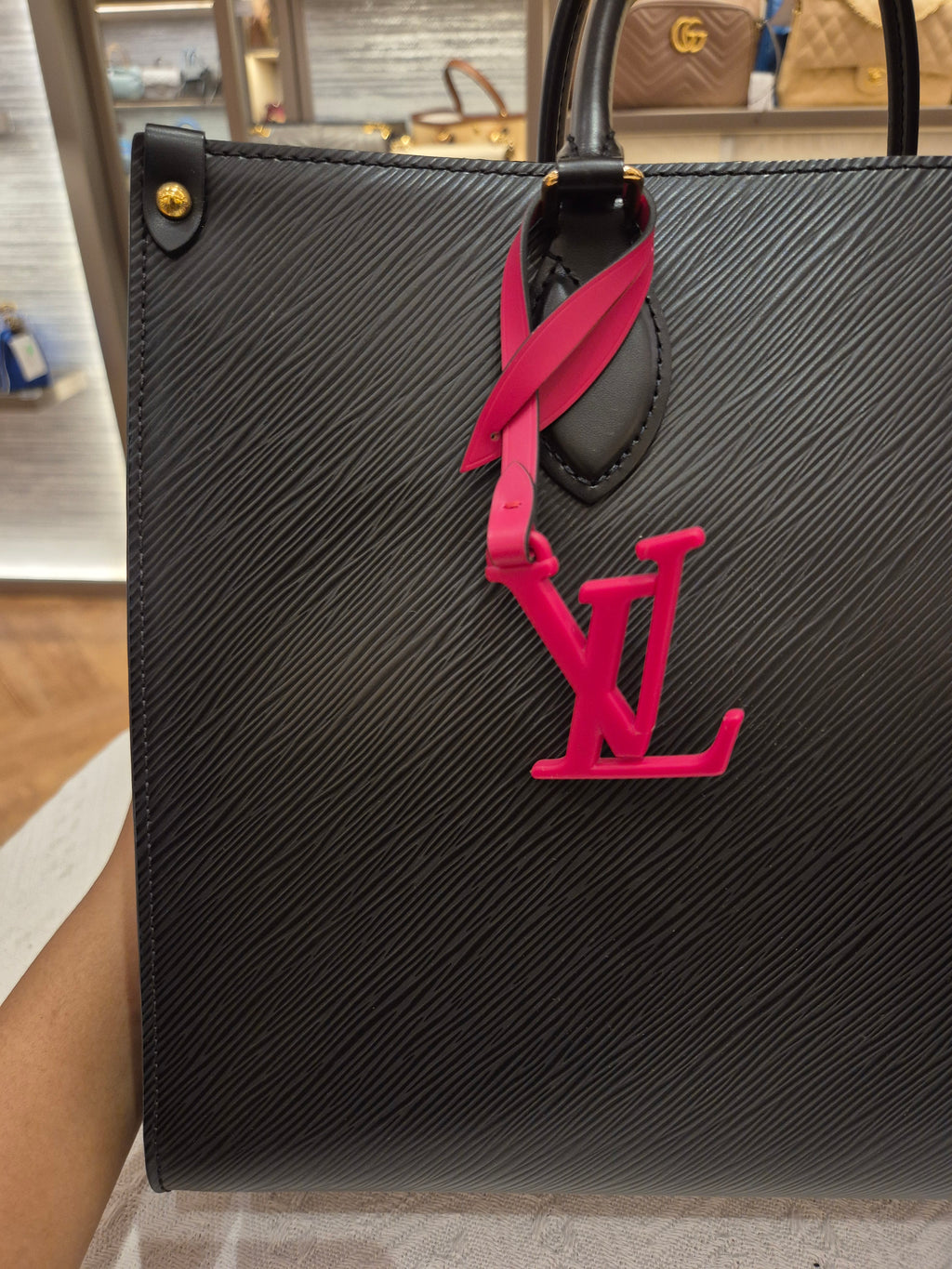 Louis Vuitton On The Go MM