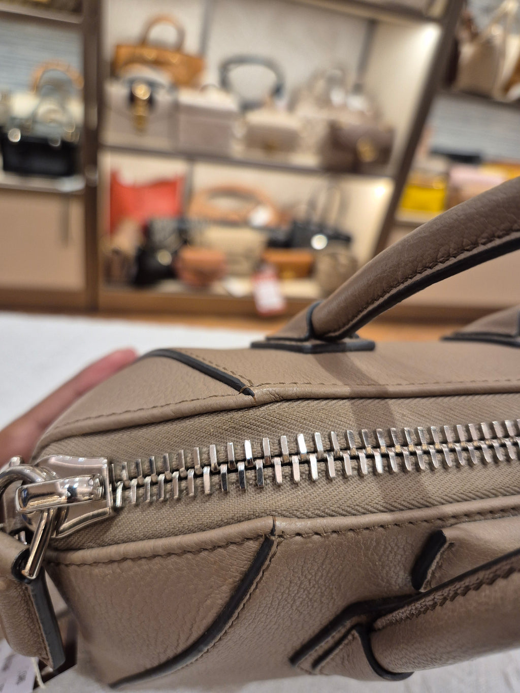 Givenchy Antigona