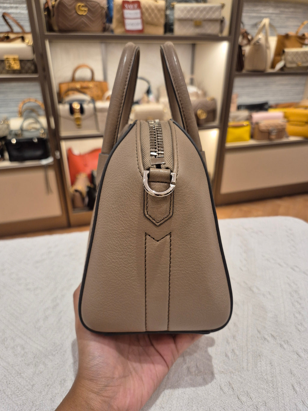 Givenchy Antigona