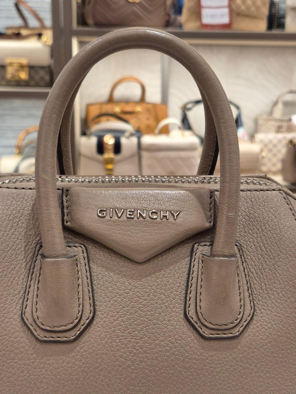 Givenchy Antigona