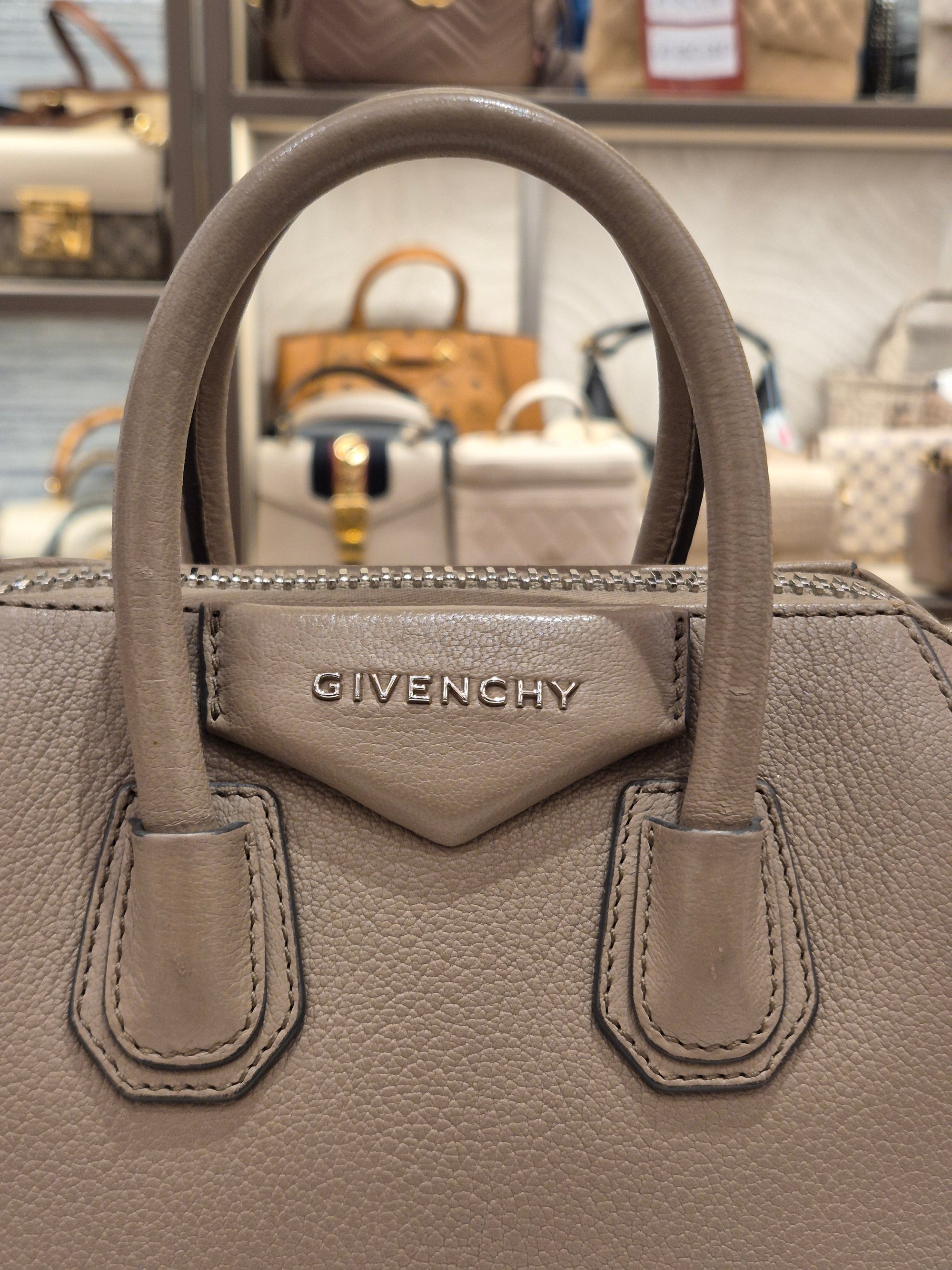 Givenchy Antigona