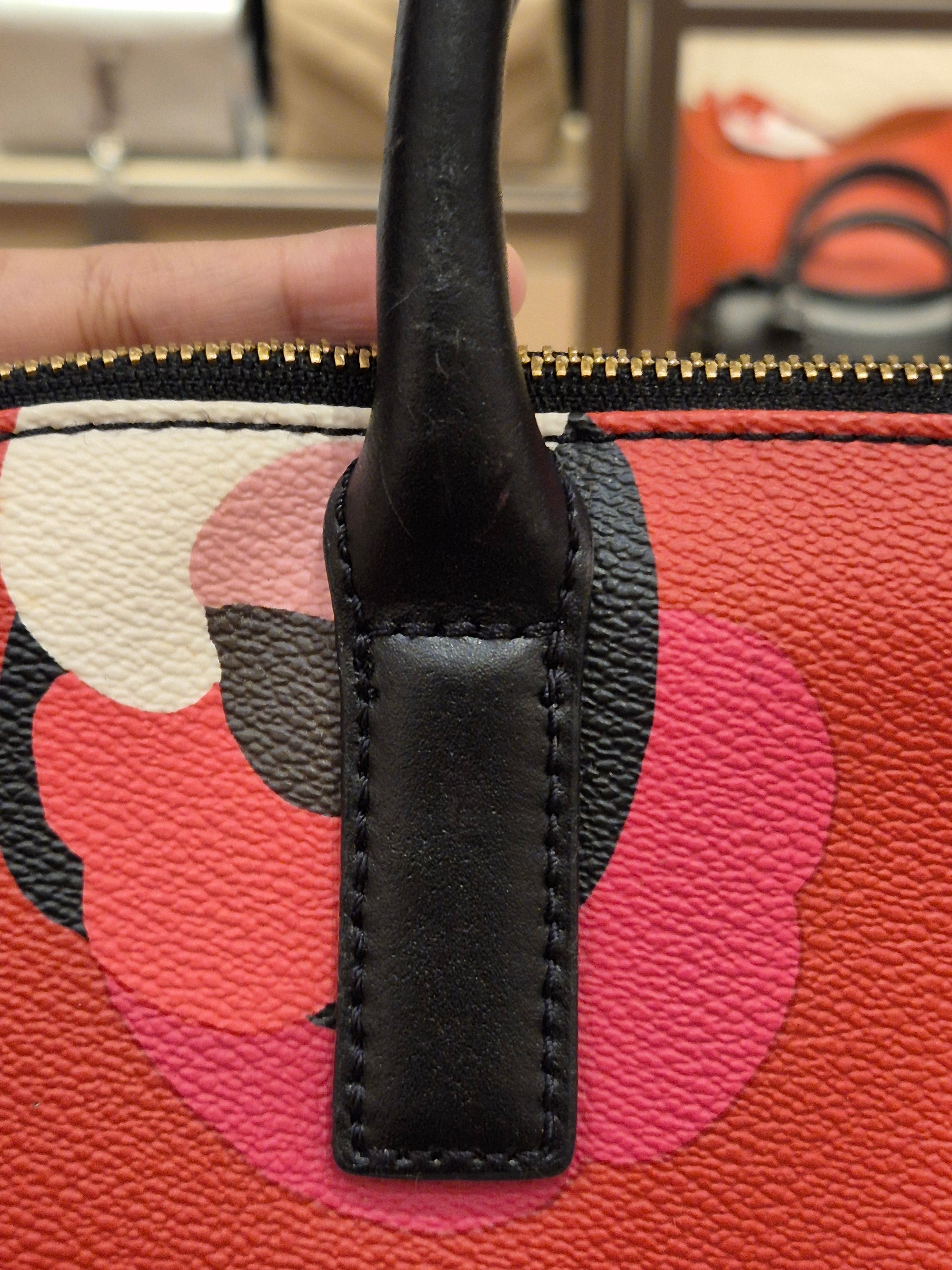 Kate Spade Rachelle Dome Flower