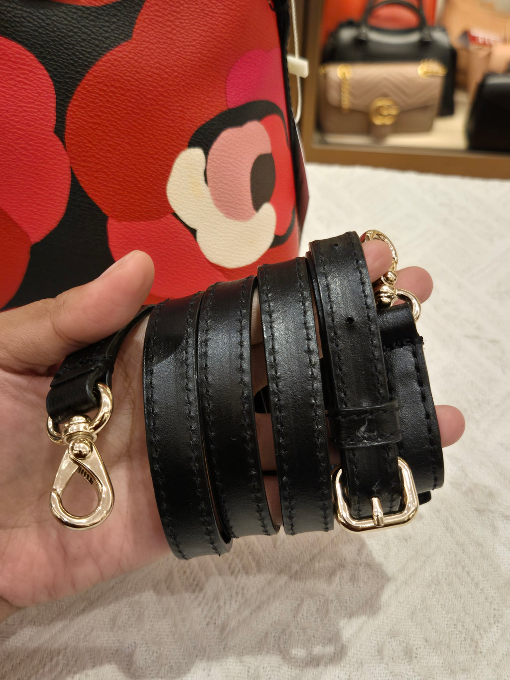 Kate Spade Rachelle Dome Flower