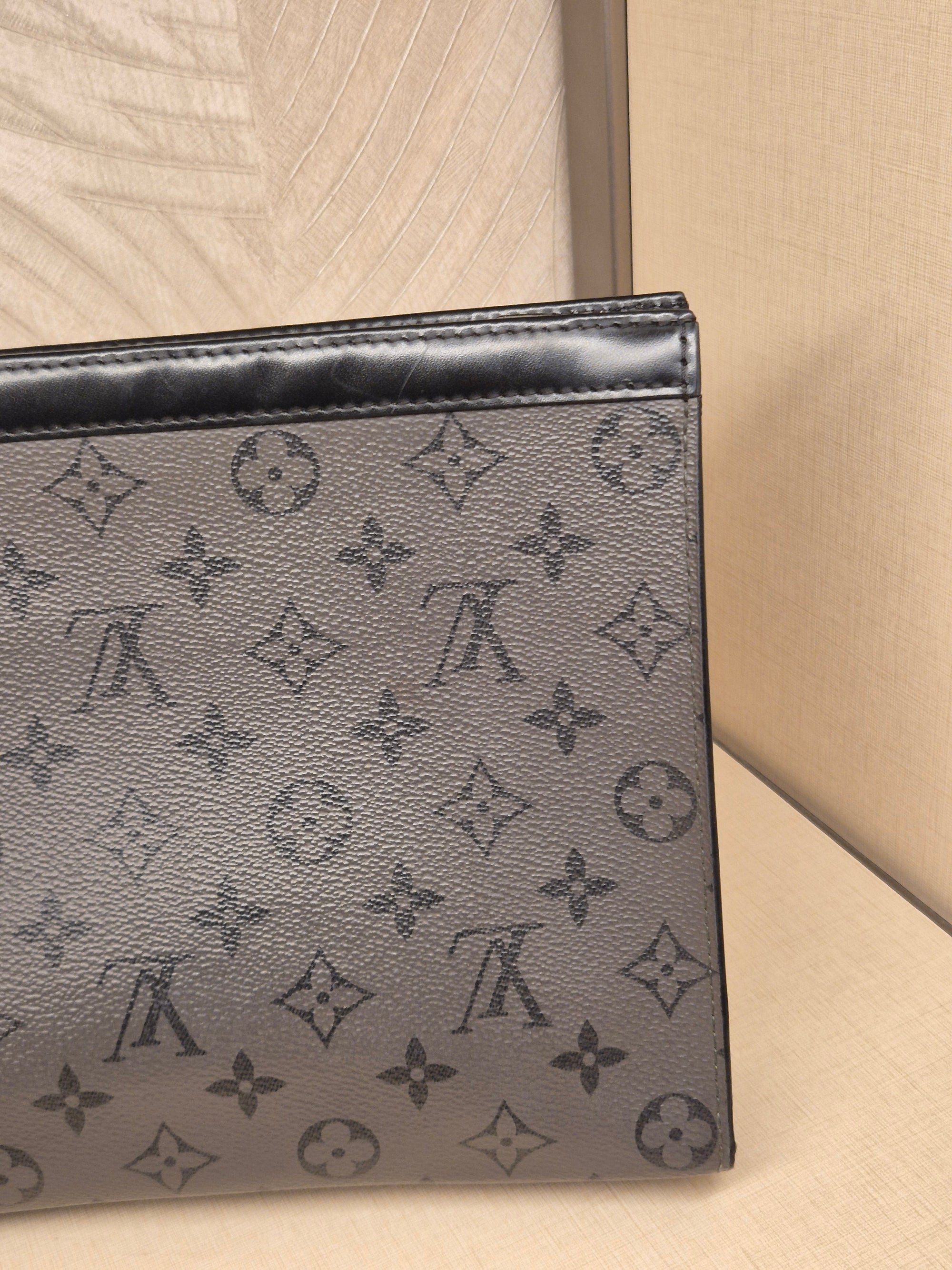 Louis Vuitton Voyage Monogram Eclipse