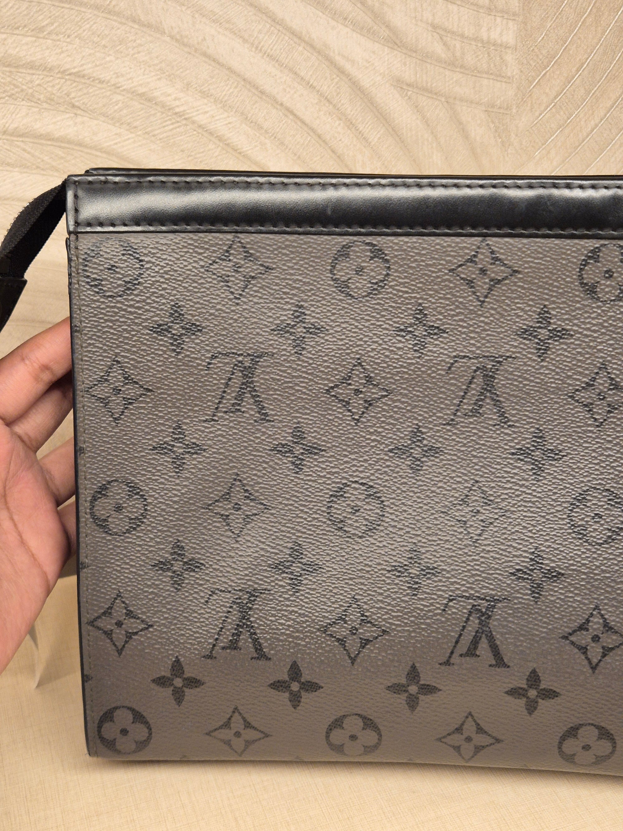 Louis Vuitton Voyage Monogram Eclipse