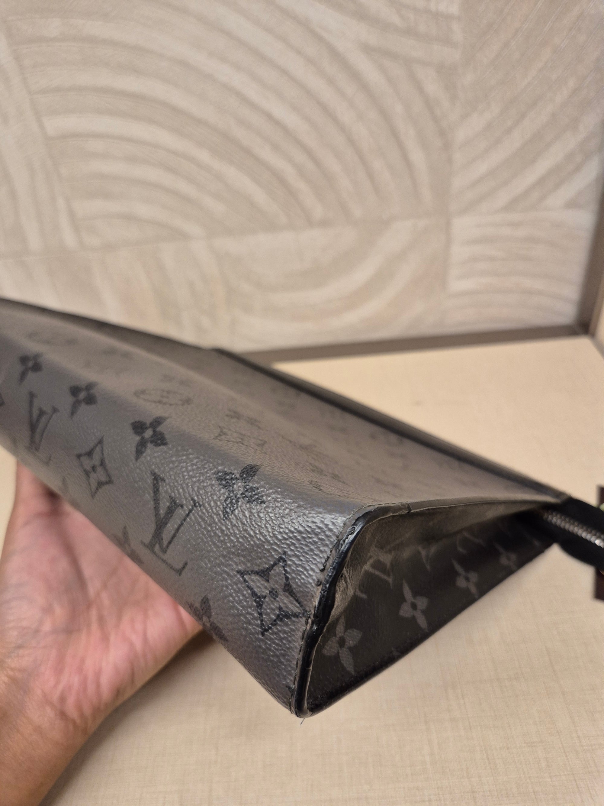 Louis Vuitton Voyage Monogram Eclipse