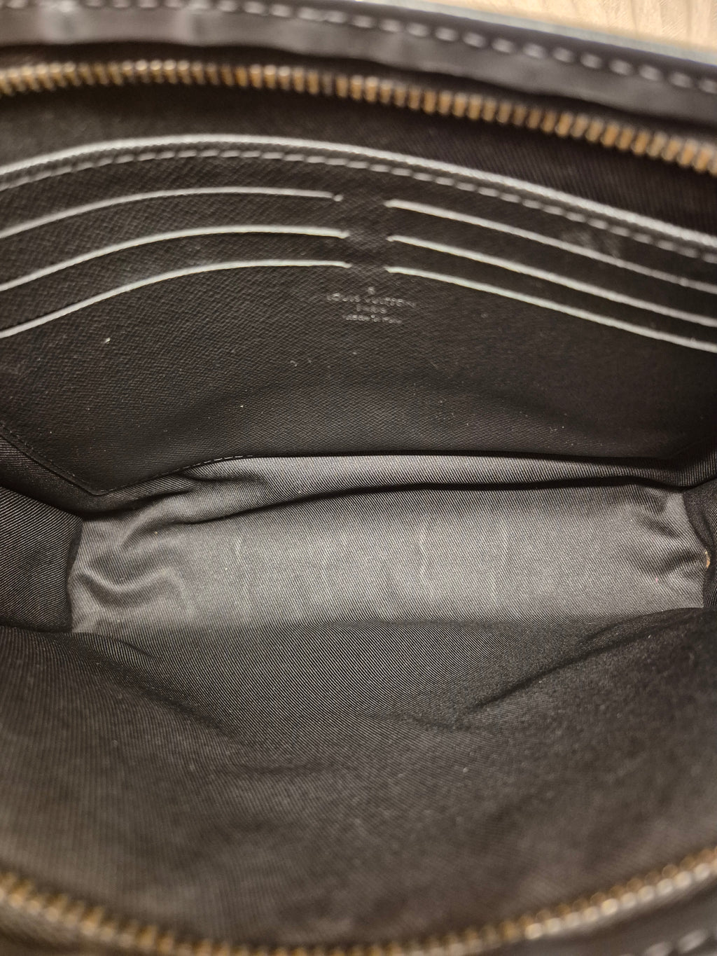 Louis Vuitton Voyage Monogram Eclipse