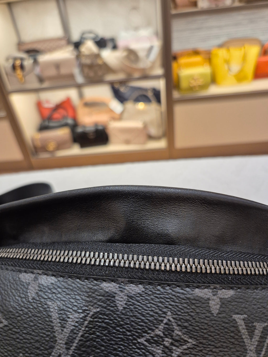 Louis Vuitton Bumbag Monogram Eclipse