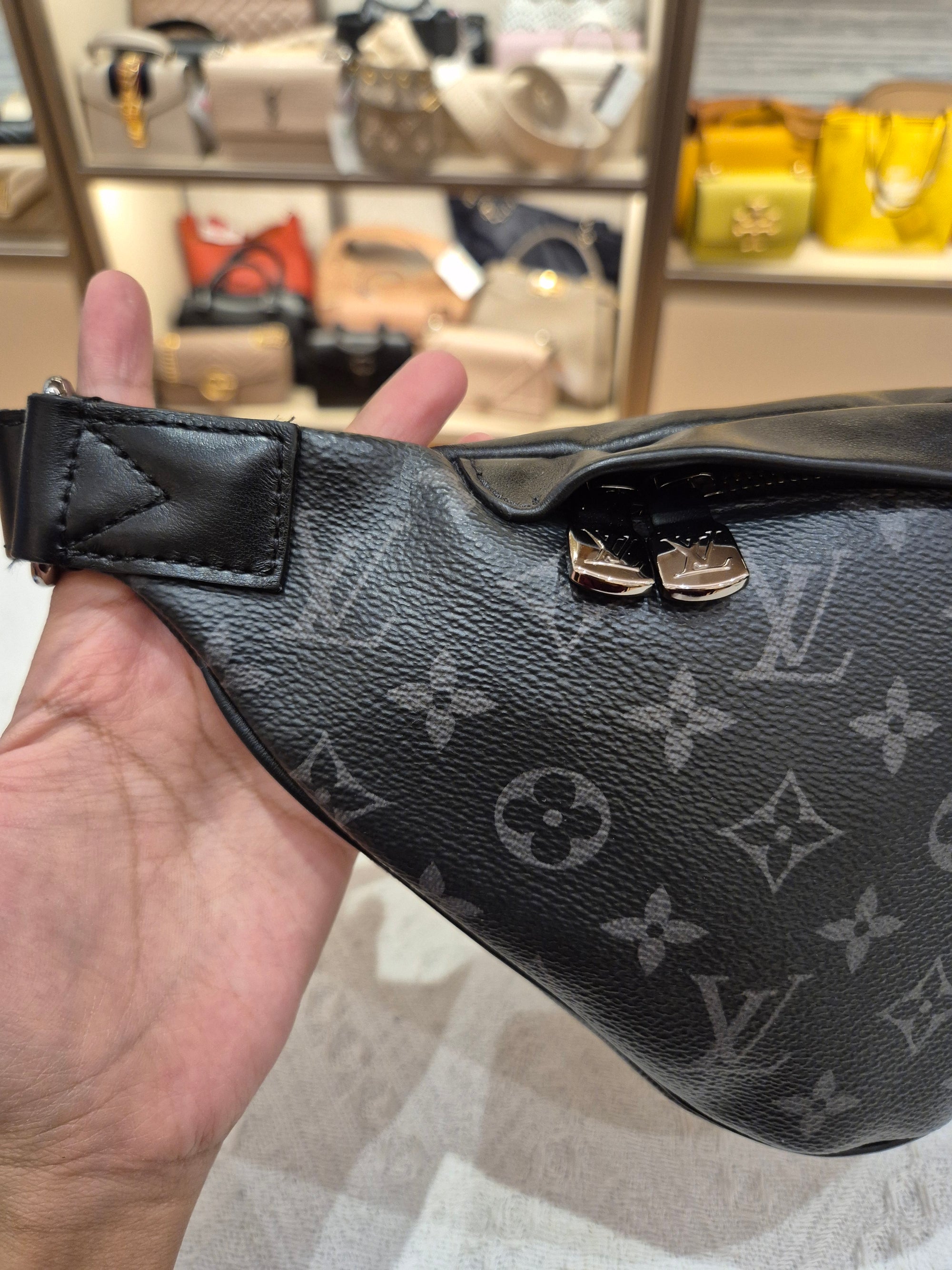 Louis Vuitton Bumbag Monogram Eclipse