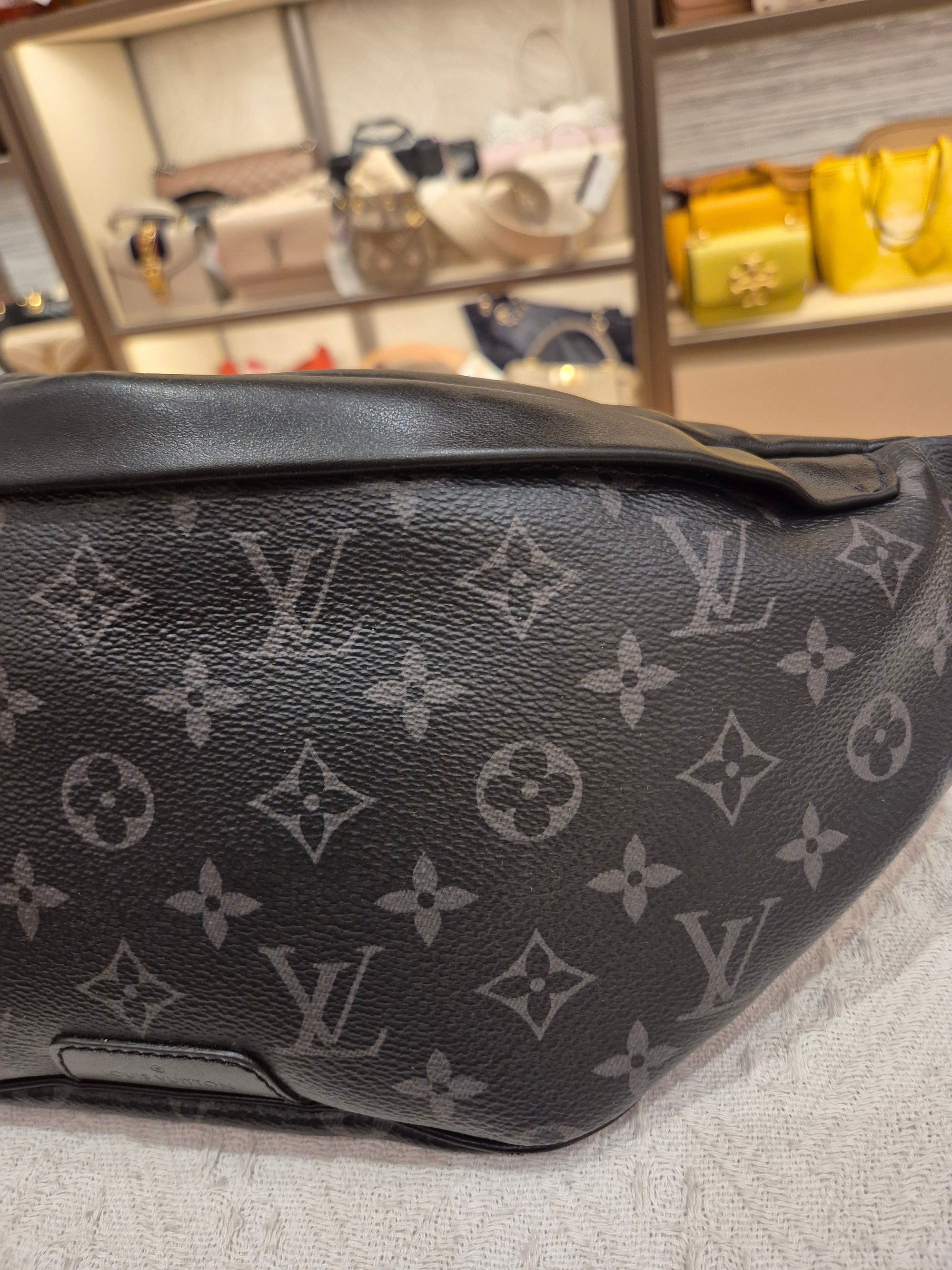 Louis Vuitton Bumbag Monogram Eclipse