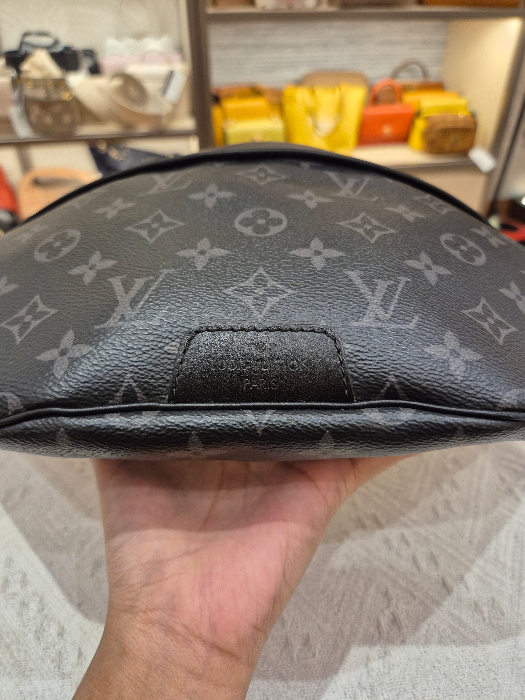 Louis Vuitton Bumbag Monogram Eclipse