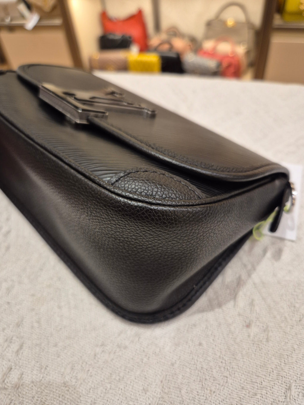 Louis Vuitton Buci