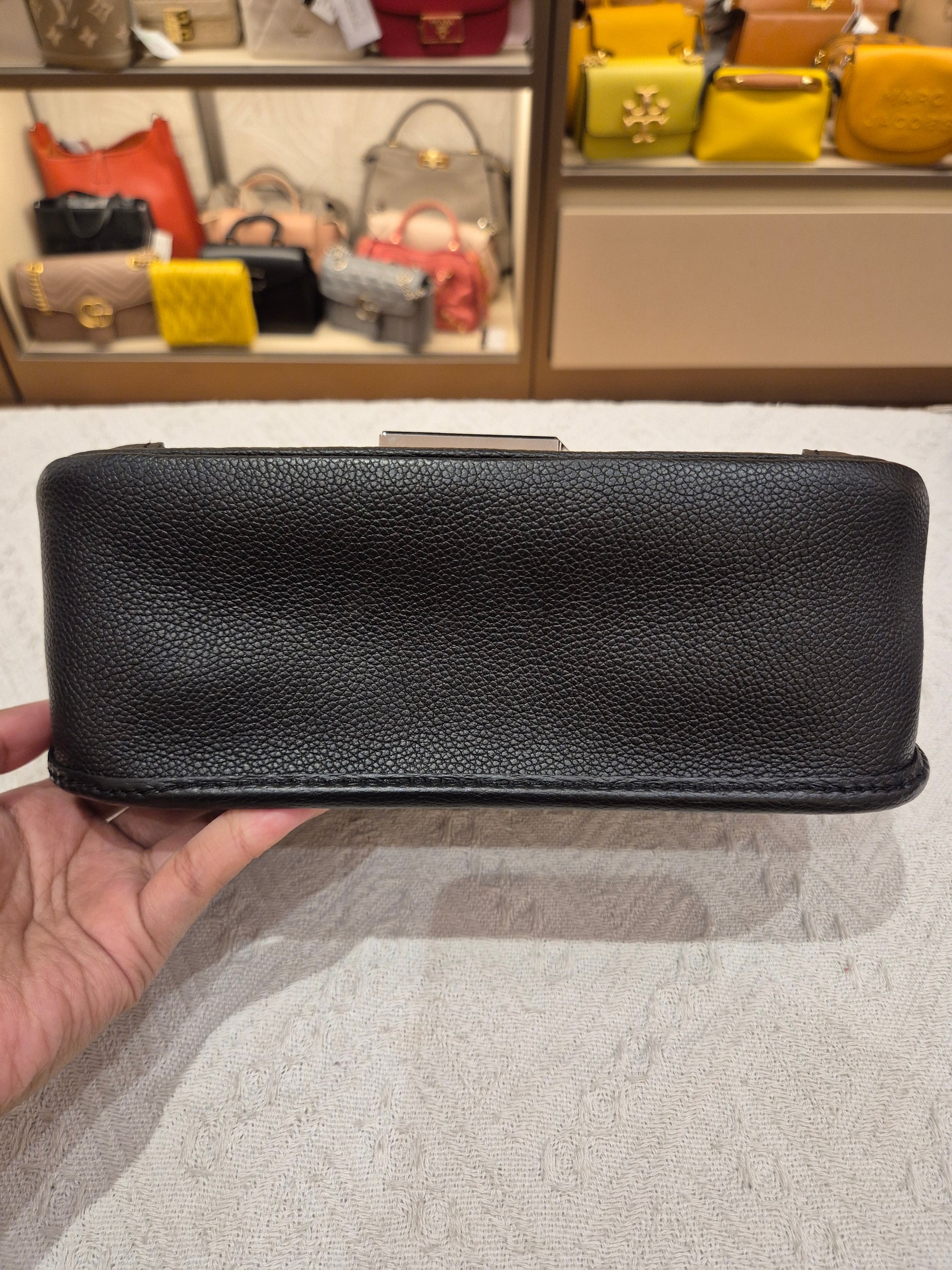 Louis Vuitton Buci