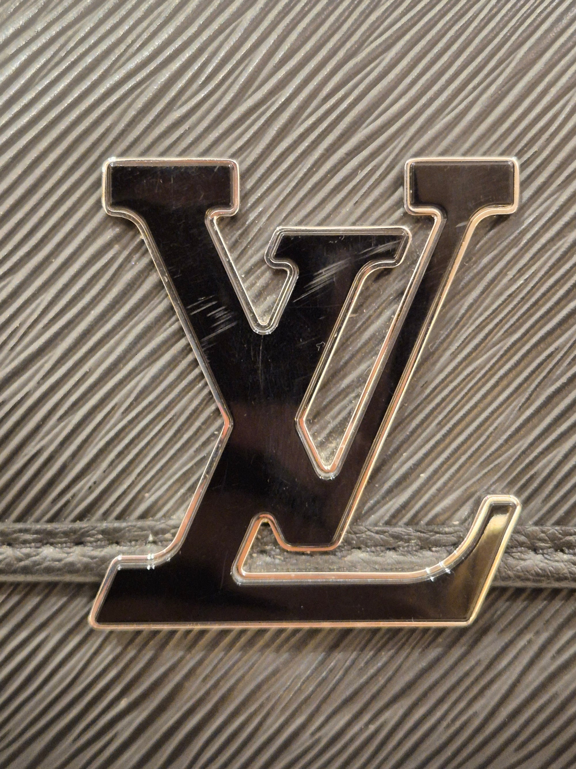 Louis Vuitton Buci