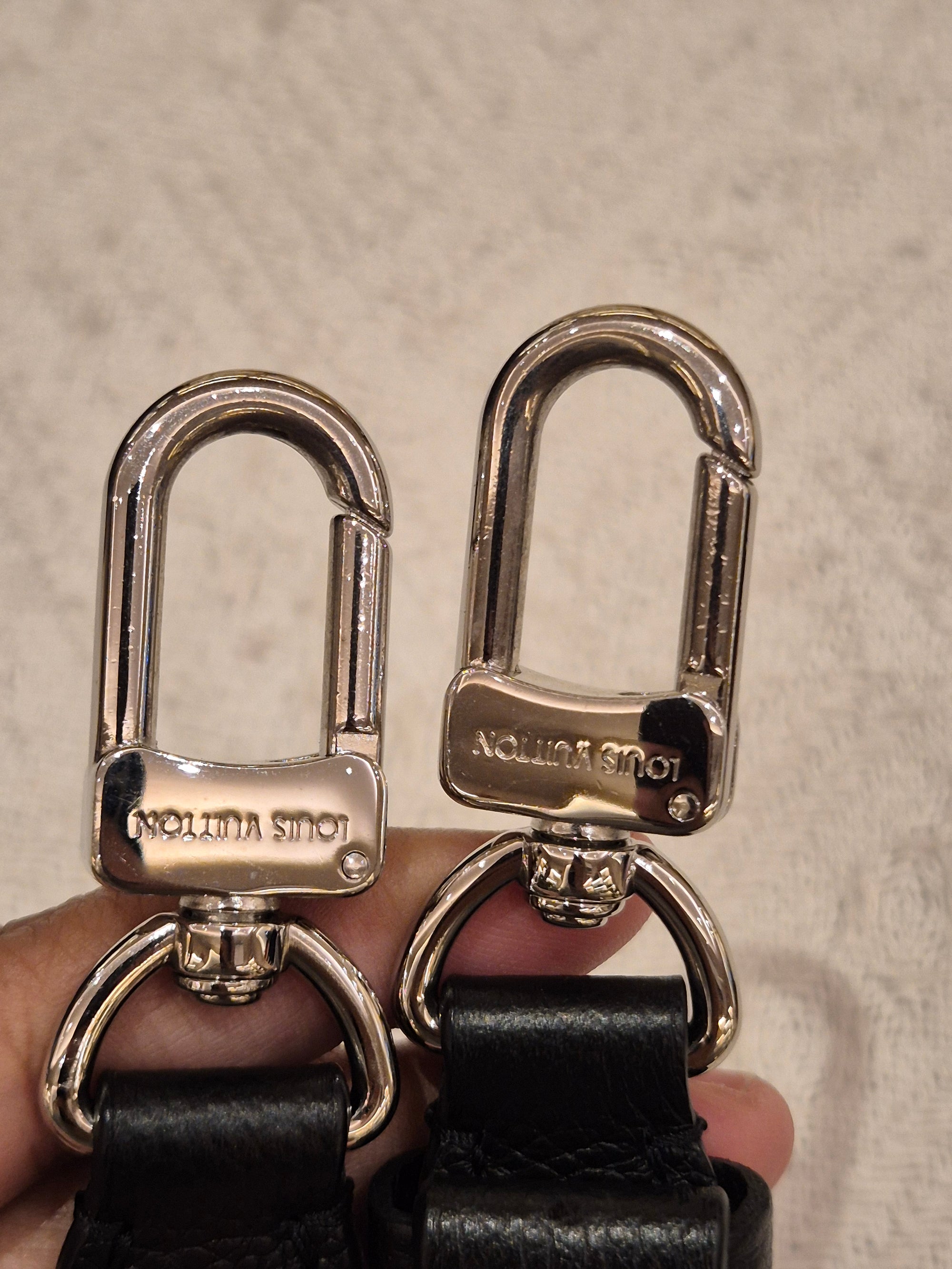 Louis Vuitton Buci