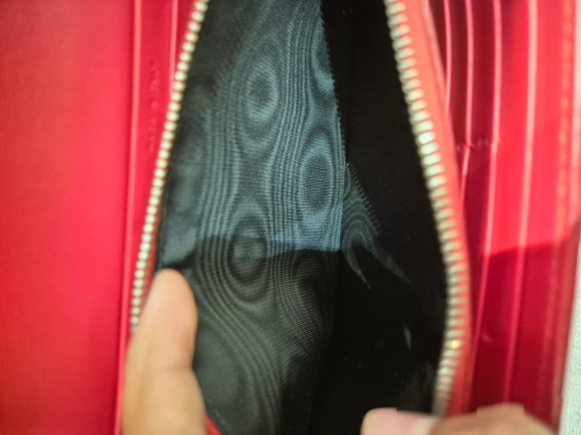 Saint Laurent Wallet On Chain Croco