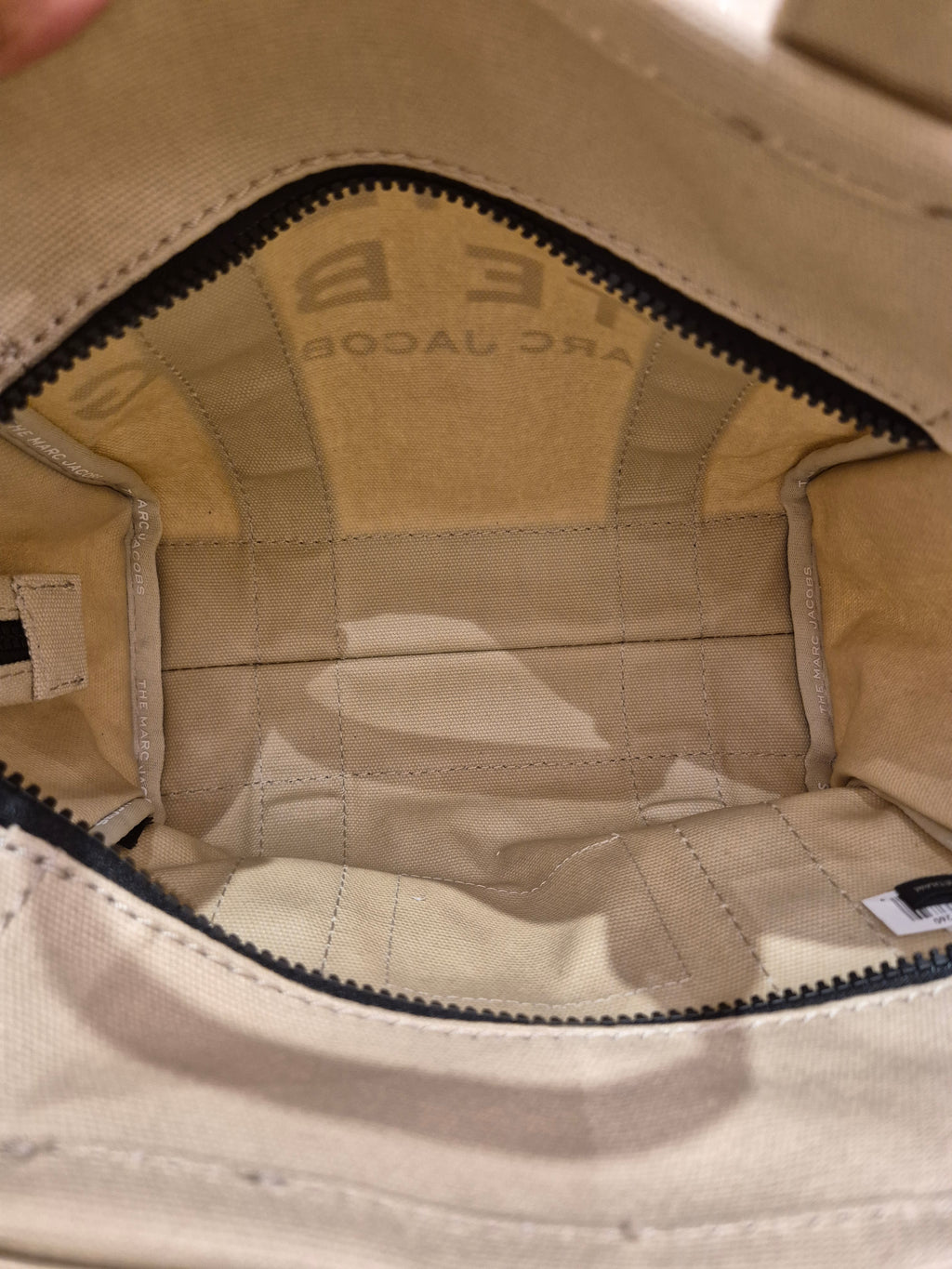 Marc Jacobs The Tote Bag Small
