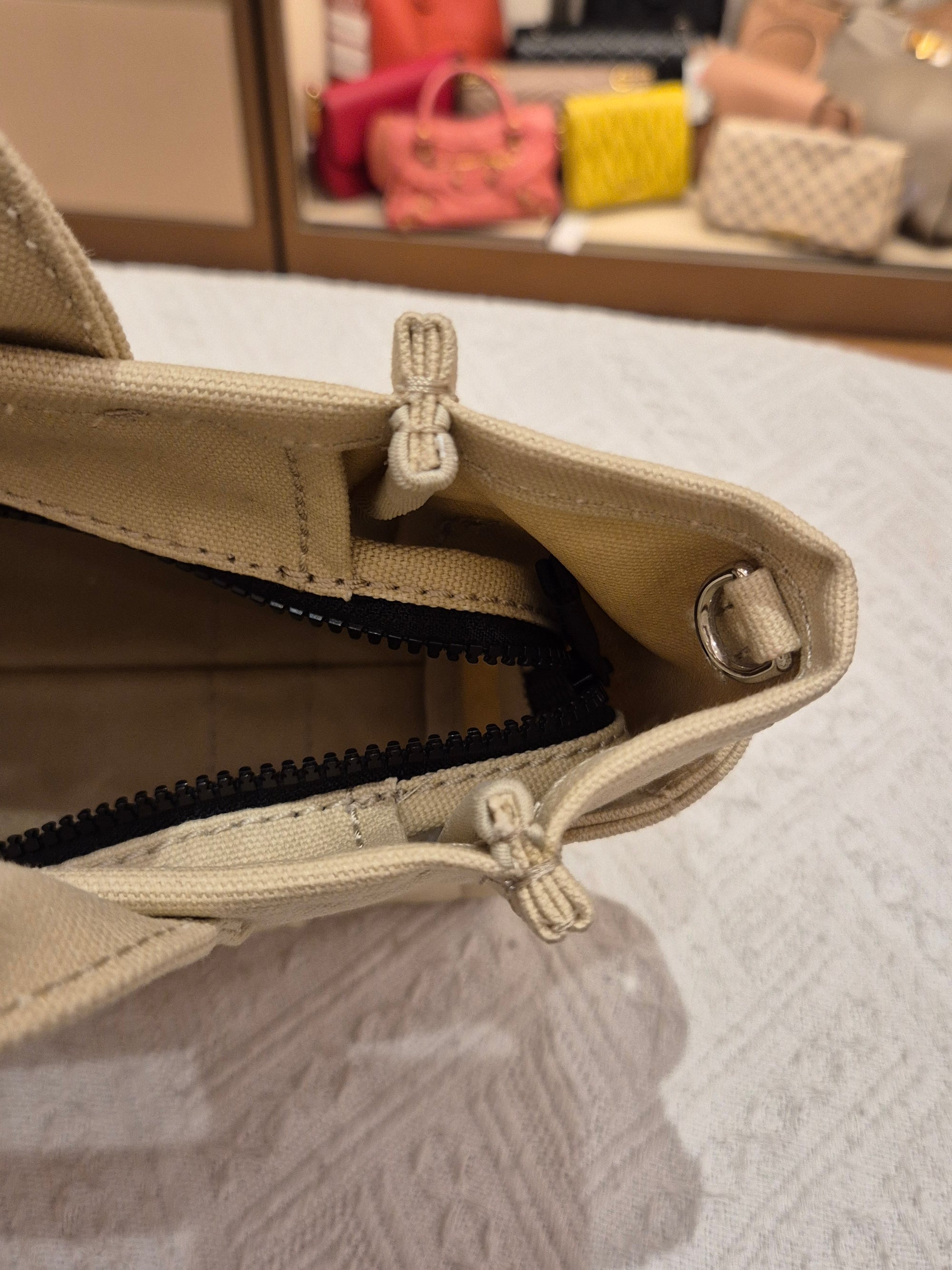 Marc Jacobs The Tote Bag Small